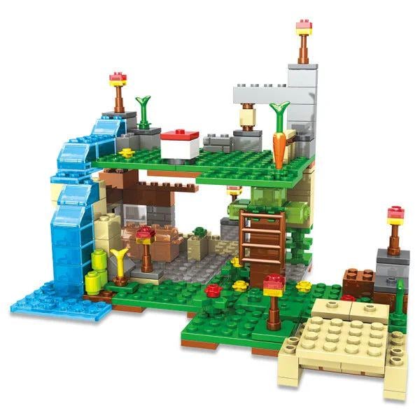 Конструктор minecraft база Стива с фигурками и водопадом 310 деталей (627)
