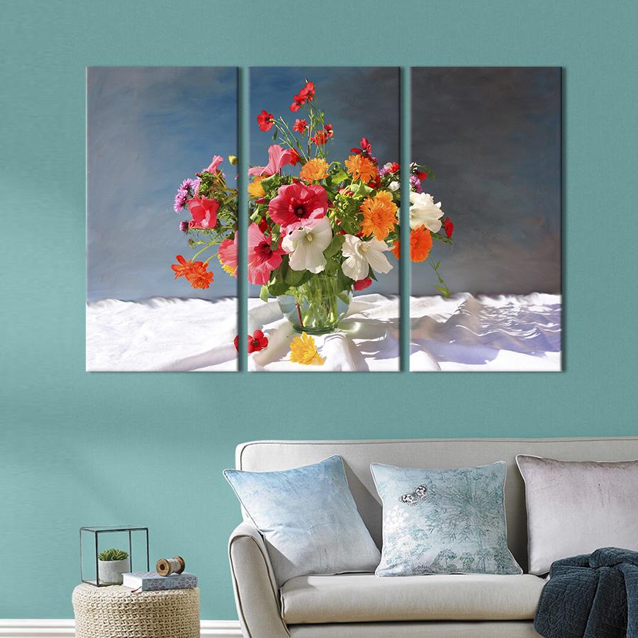 Картина на холсте триптих Летние яркие цветы 156x100 см (872-31)
