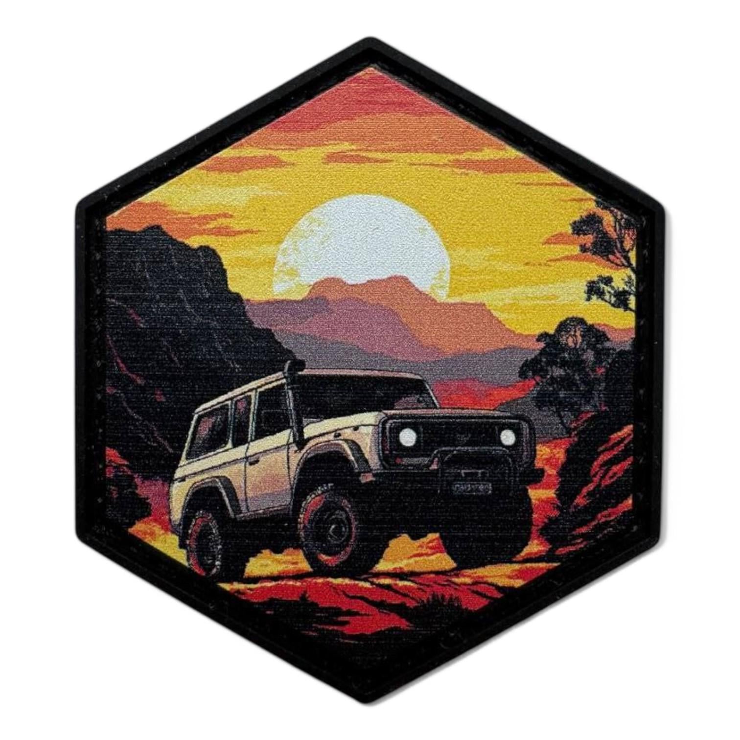 Патч-шеврон Дикий путь (24238338)