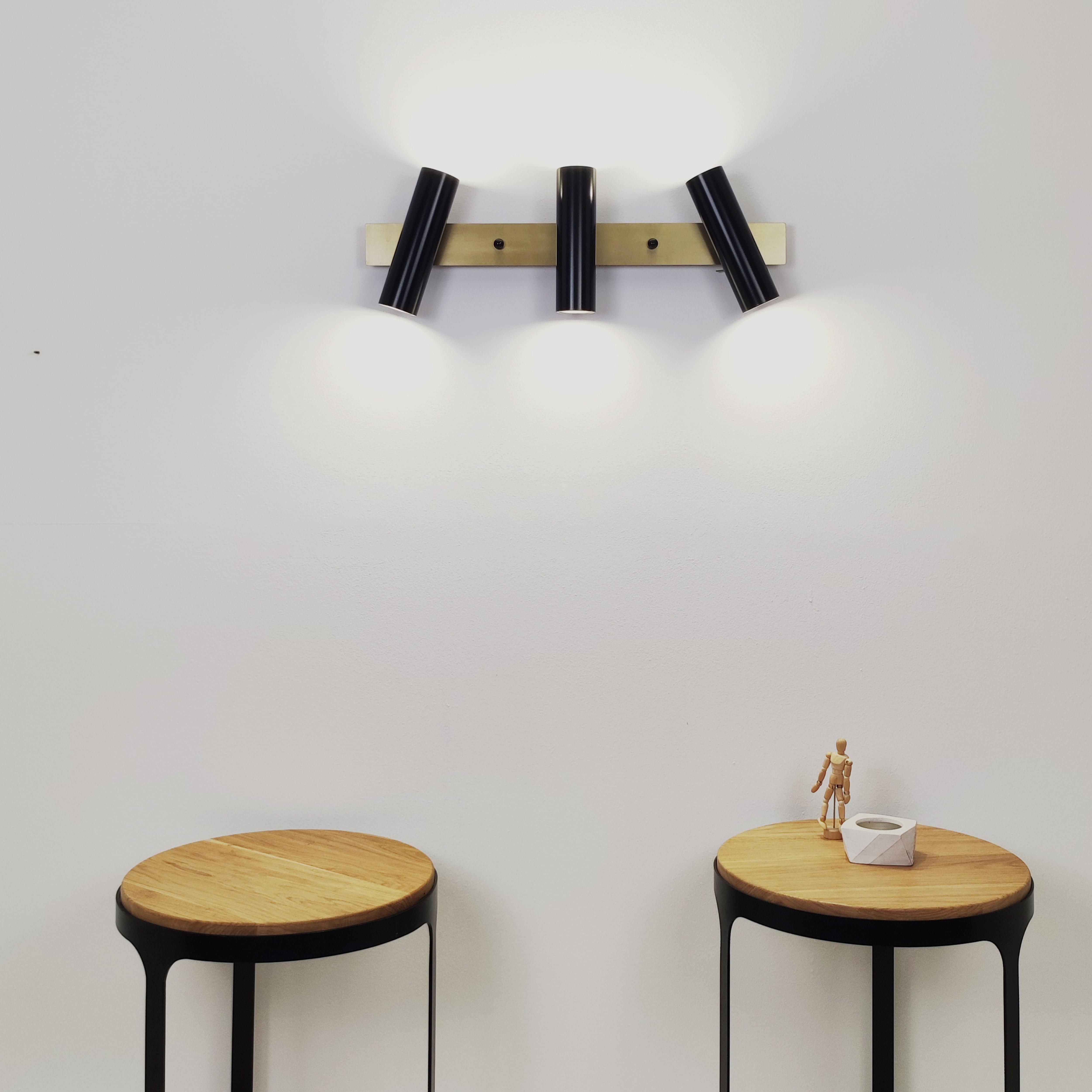 Настенный светильник с деталями из латуни Brass Бра для ванной Black (BRASS11) - фото 3 Настенный светильник с деталями из латуни Brass Бра для ванной Black (BRASS11) - фото 3