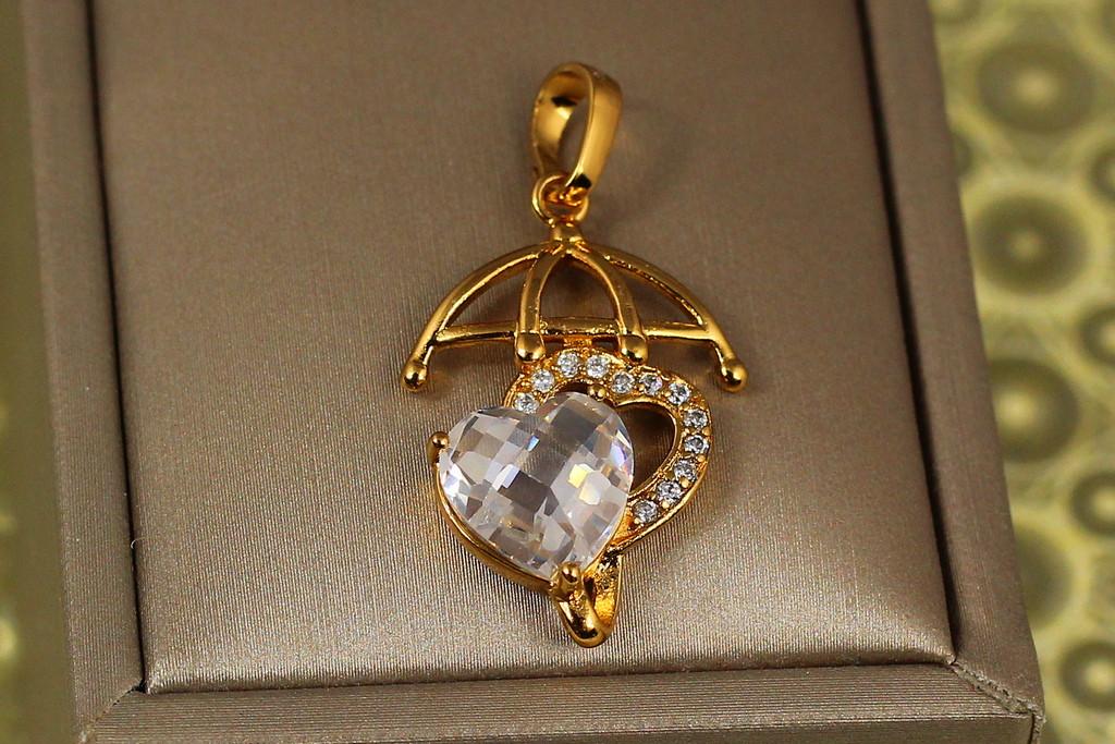 Кулон Xuping Jewelry Погода в доме 2,5 см Золотистый (2629125015) - фото 2 Кулон Xuping Jewelry Погода в доме 2,5 см Золотистый (2629125015) - фото 2