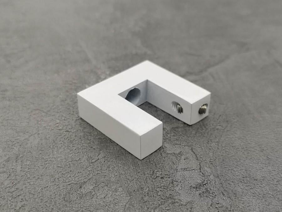 Кронштейн стельовий Quadrum Скарлайн одинарний Білий глянець