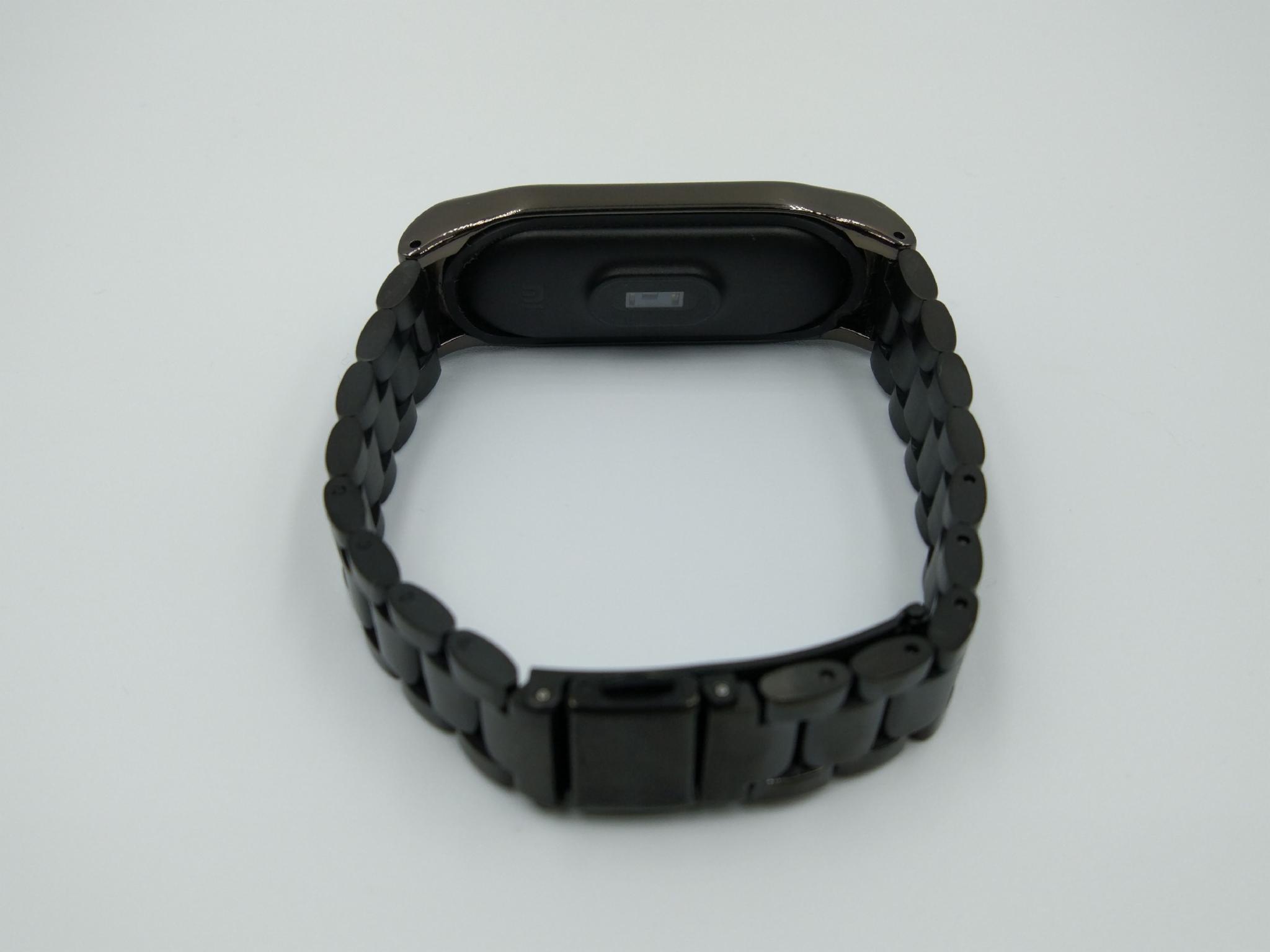Ремешок MiJobs металлический для Xiaomi Mi Band 5/4/3 Черный (1789P) - фото 7 Ремешок MiJobs металлический для Xiaomi Mi Band 5/4/3 Черный (1789P) - фото 7