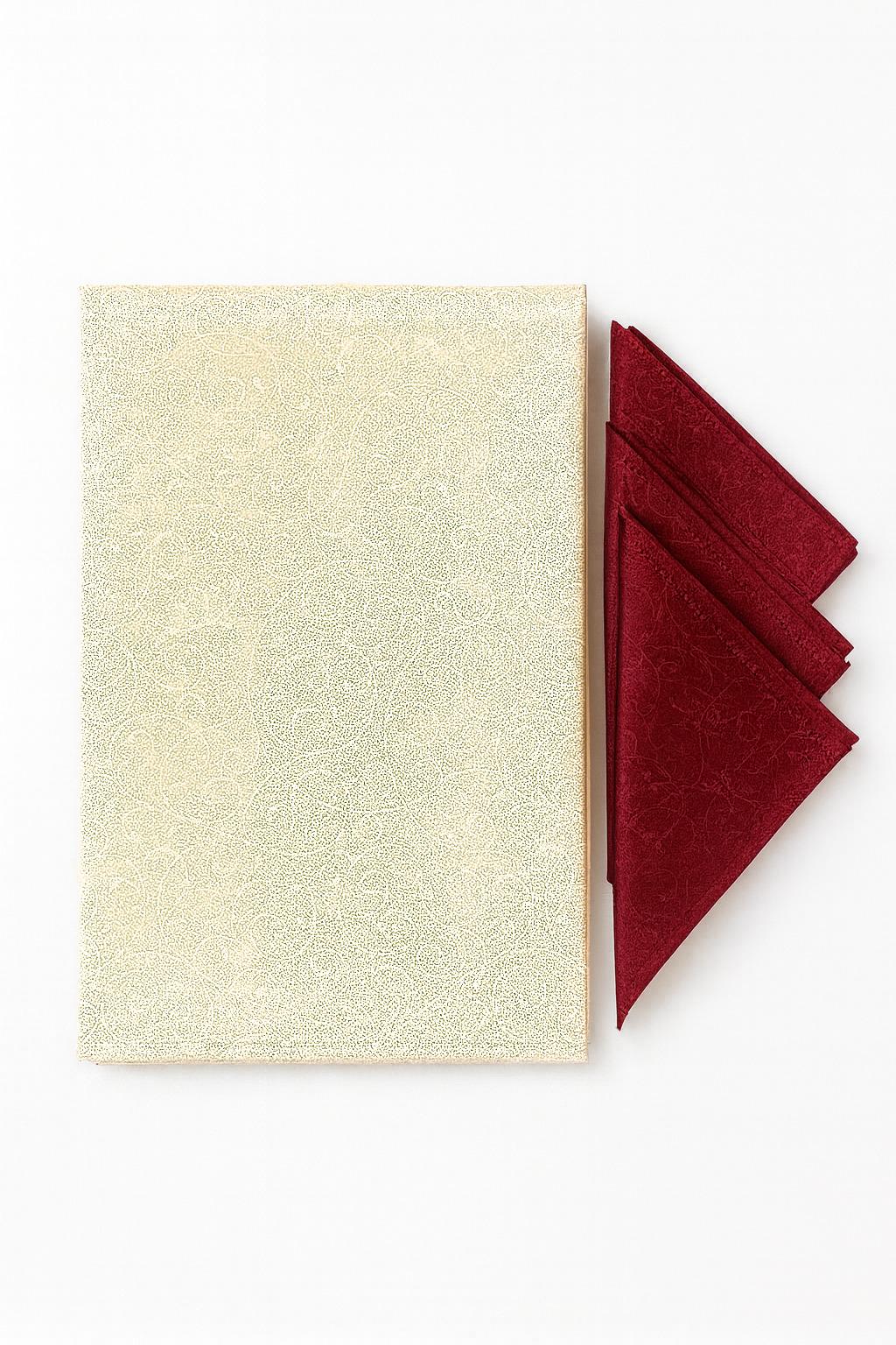 Скатерть с грязеотталкивающим эффектом 2х1,5 м и 6 салфеток Белый (4721) Скатерть с грязеотталкивающим эффектом 2х1,5 м и 6 салфеток Белый (4721)