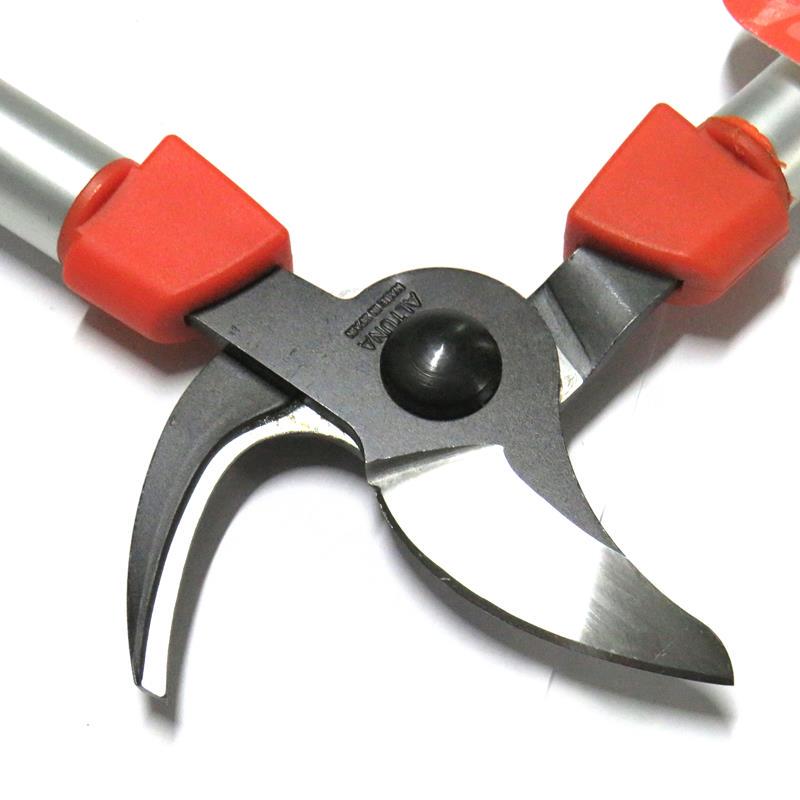 Сучкорез Altuna 0390T.A секатор двуручный 600-900 мм телескопический - фото 3 Сучкорез Altuna 0390T.A секатор двуручный 600-900 мм телескопический - фото 3