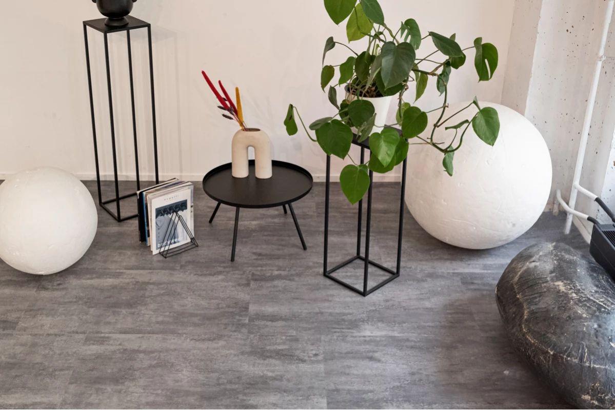 Ламинат виниловый Ceramo Vinilam плитка 2,5 мм Цемент серый (61616) - фото 4