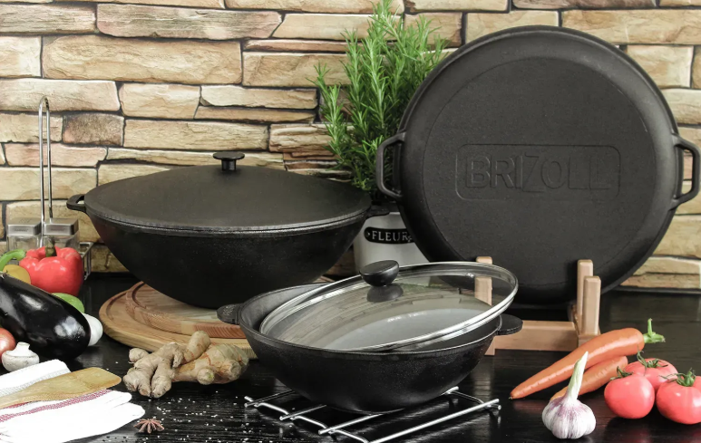 Сковорода чугунная Brizoll WOK со стеклянной крышкой 4,7 л (W30-6) - фото 10 Сковорода чугунная Brizoll WOK со стеклянной крышкой 4,7 л (W30-6) - фото 10