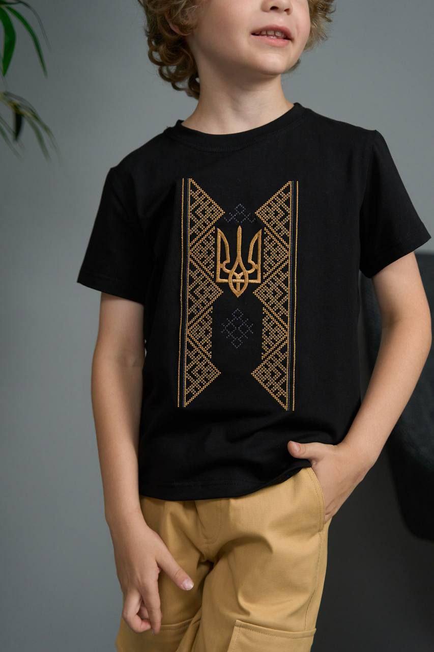 Футболка для мальчика STAY вышивка Герб 152 см Черный (А774) - фото 2