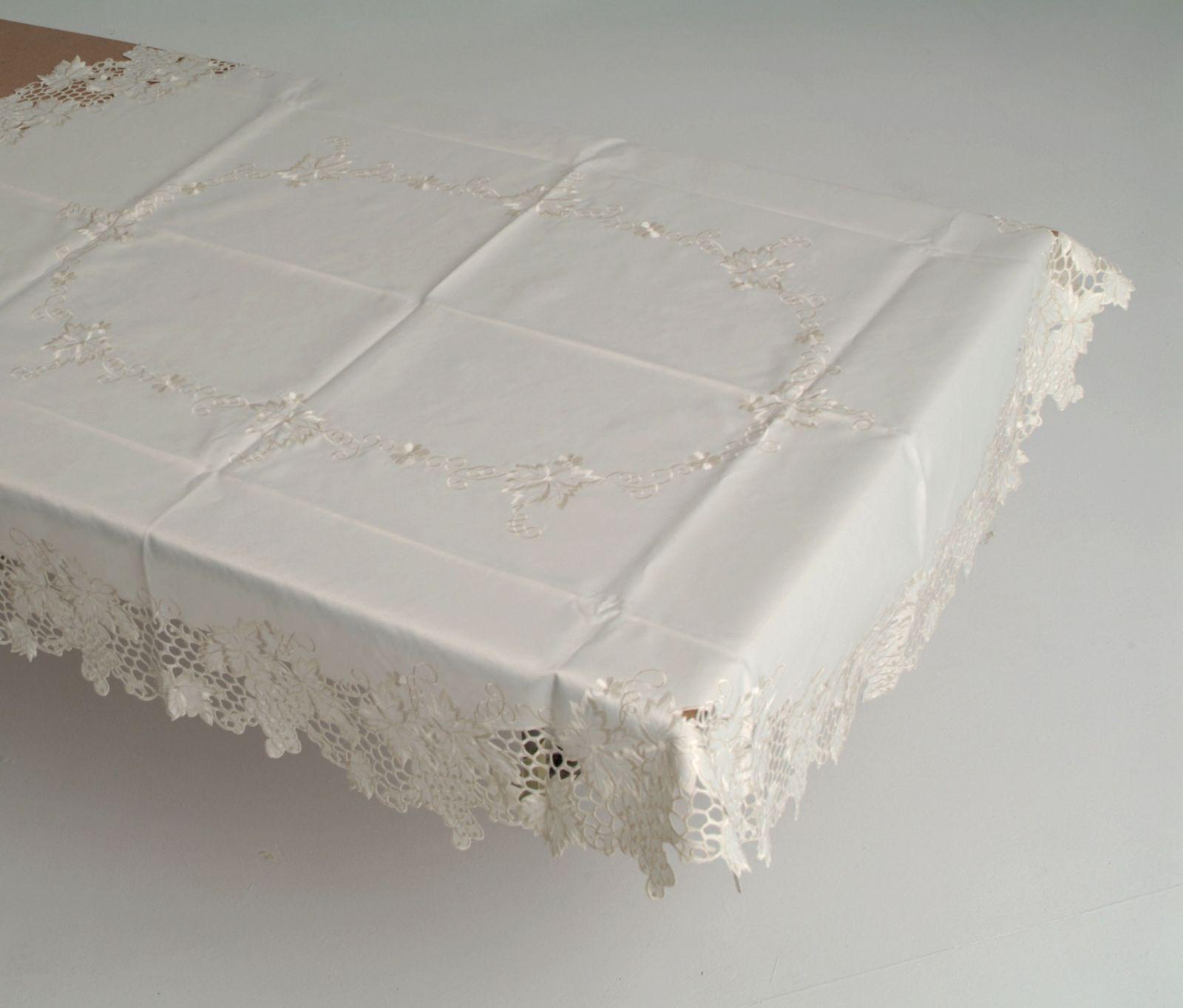 Скатертина на кухонний стіл Bv3 130x170 см