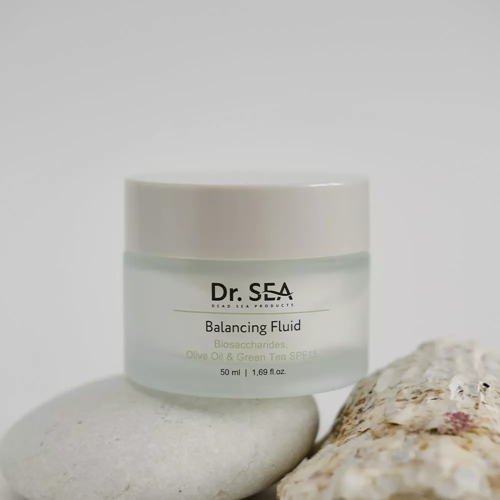 Флюид балансирующий для лица и декольте Dr.Sea с биосахаридами маслом и экстрактом зеленого чая SPF15 50 мл (7293720020677) - фото 5