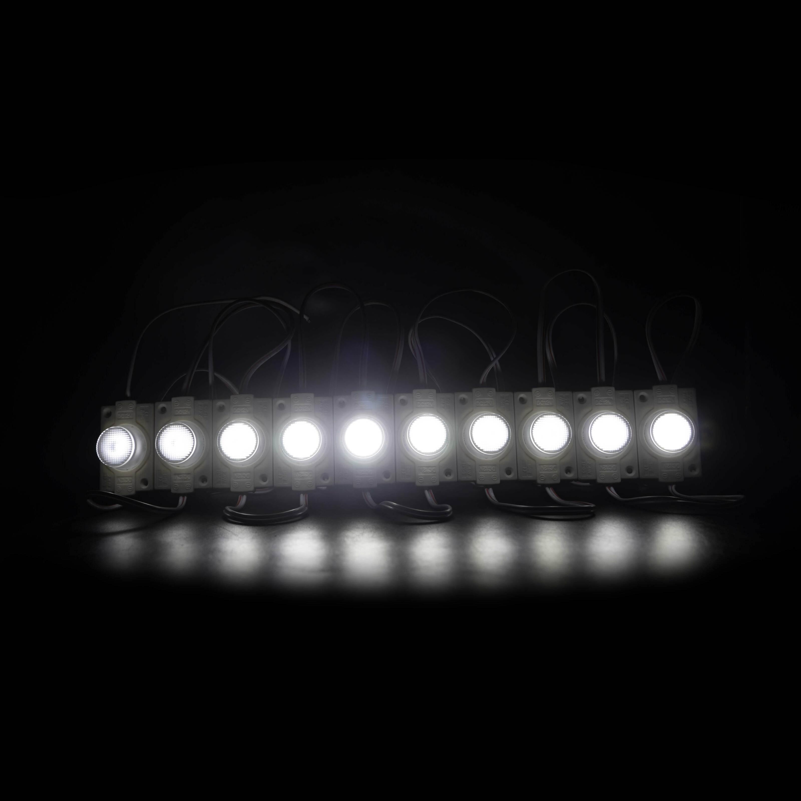 Светодиодный модуль Prolum Т1 SMD3030 1 LED 12V 2,4W IP66 с линзой Белый (321014) - фото 2 Светодиодный модуль Prolum Т1 SMD3030 1 LED 12V 2,4W IP66 с линзой Белый (321014) - фото 2