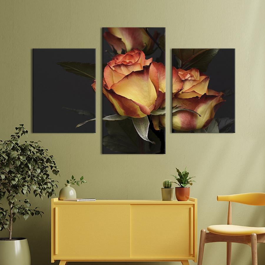 Картина на холсте триптих Чайные жёлто-оранжевые розы 66x40 см (978-32)