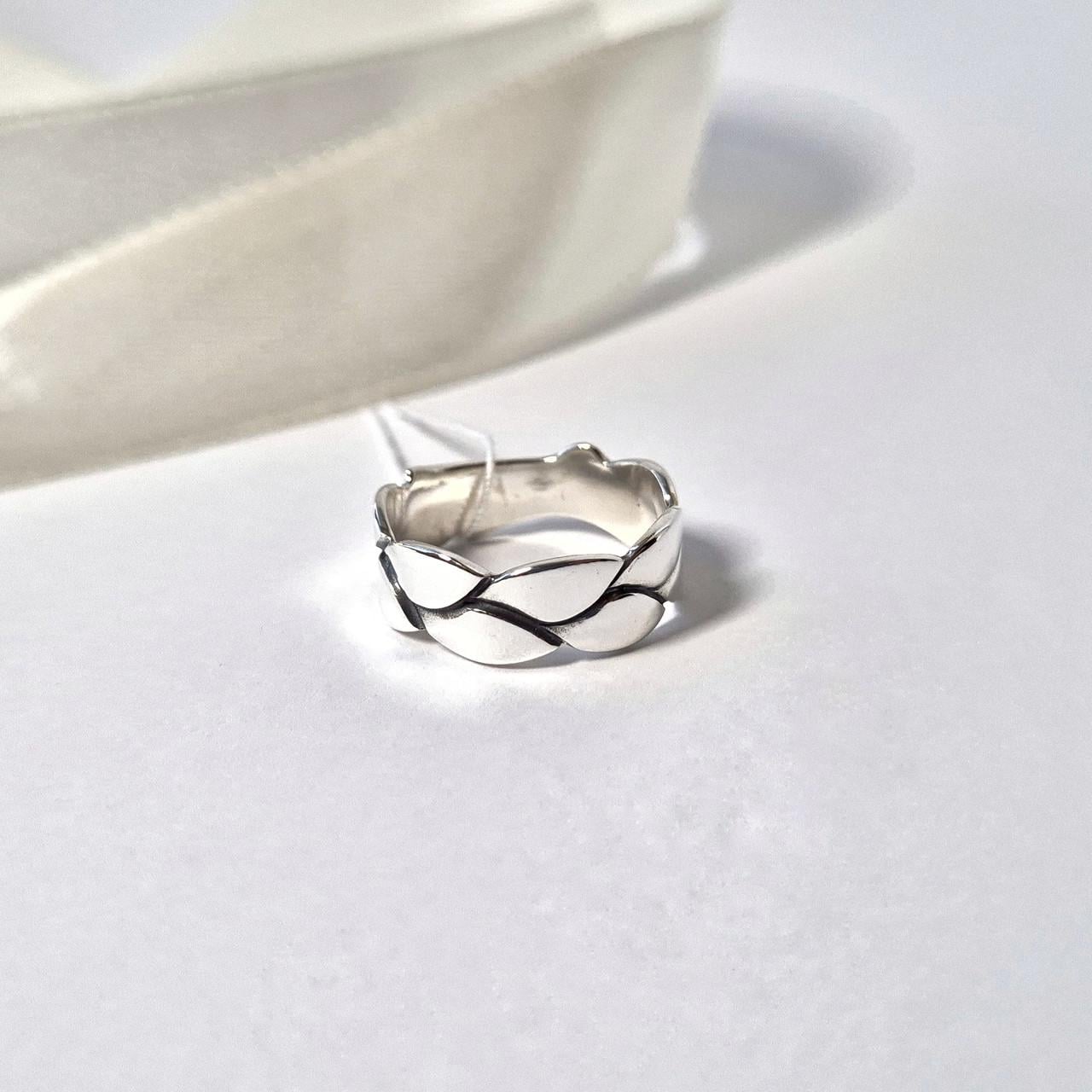 Кольцо без камней катарина черное серебро 925 пробы 4,55 г р. 19 (10304)