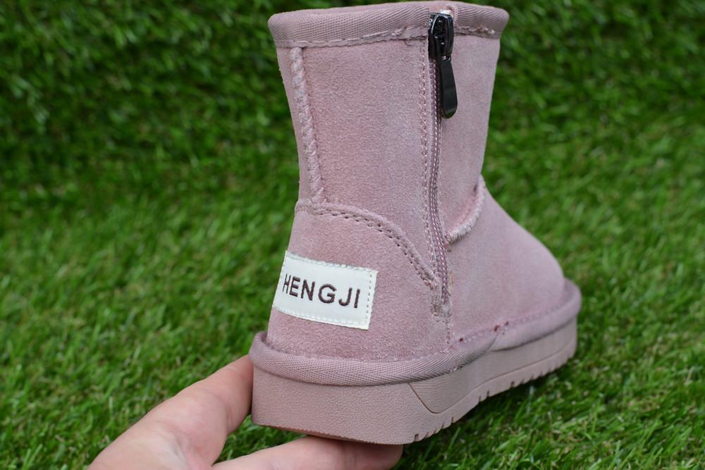 Уггі дитячі зимові Ugg hengji на овчині для дівчинки р. 27 Рожевий (11376492) - фото 4 Уггі дитячі зимові Ugg hengji на овчині для дівчинки р. 27 Рожевий (11376492) - фото 4
