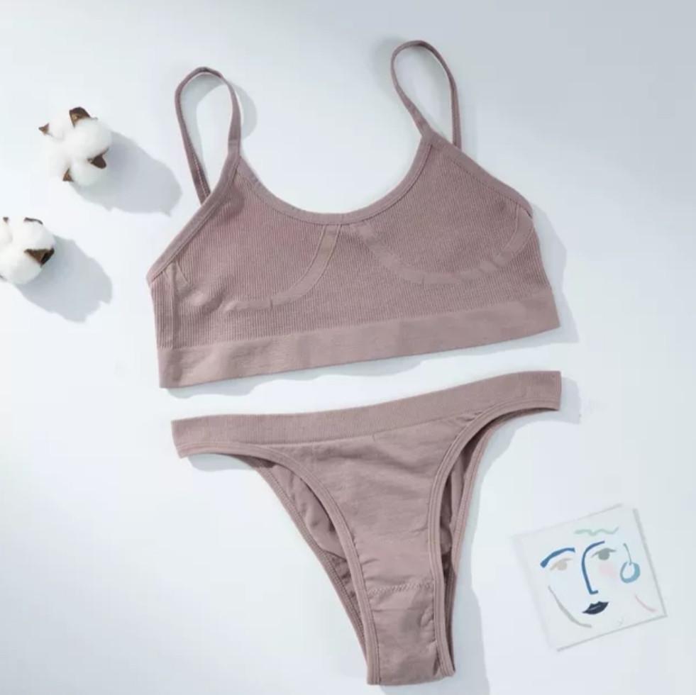 Комплект нижнего белья в рубчик танга M/L Белый (1710883833) - фото 6 Комплект нижнего белья в рубчик танга M/L Белый (1710883833) - фото 6