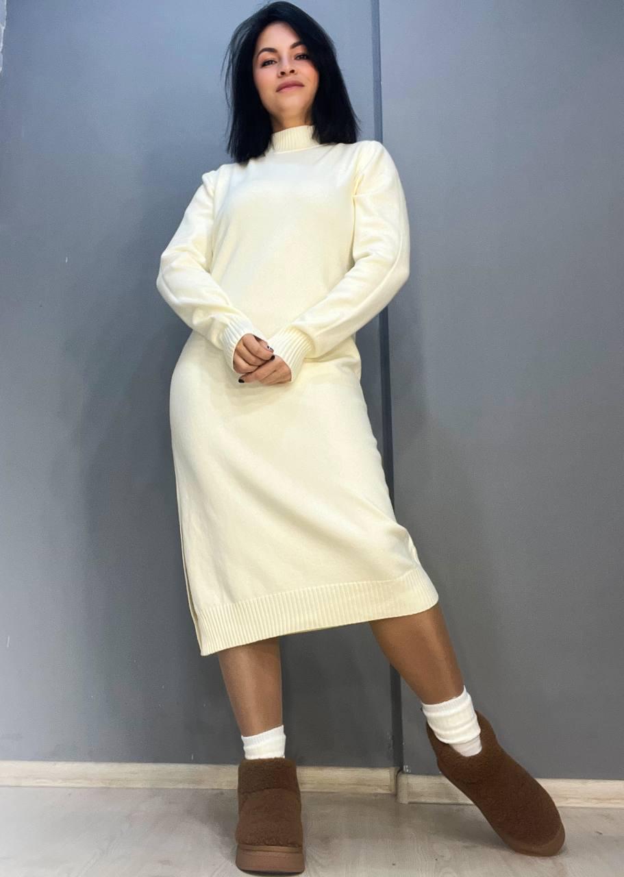 Платье женское ACCORDDREAM 2858 свитер длинное оверсайз воротник стойка разрез OS Молочный (3212) - фото 9 Платье женское ACCORDDREAM 2858 свитер длинное оверсайз воротник стойка разрез OS Молочный (3212) - фото 9