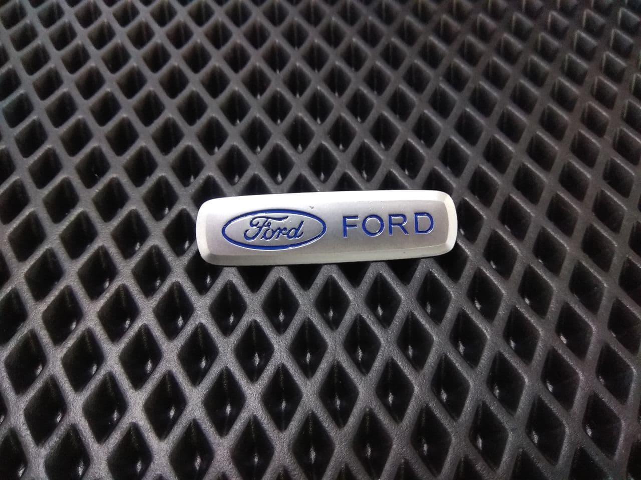 Шильдик на автомобильный коврик EVA AVTM Ford LGEV10261 (1545401588)