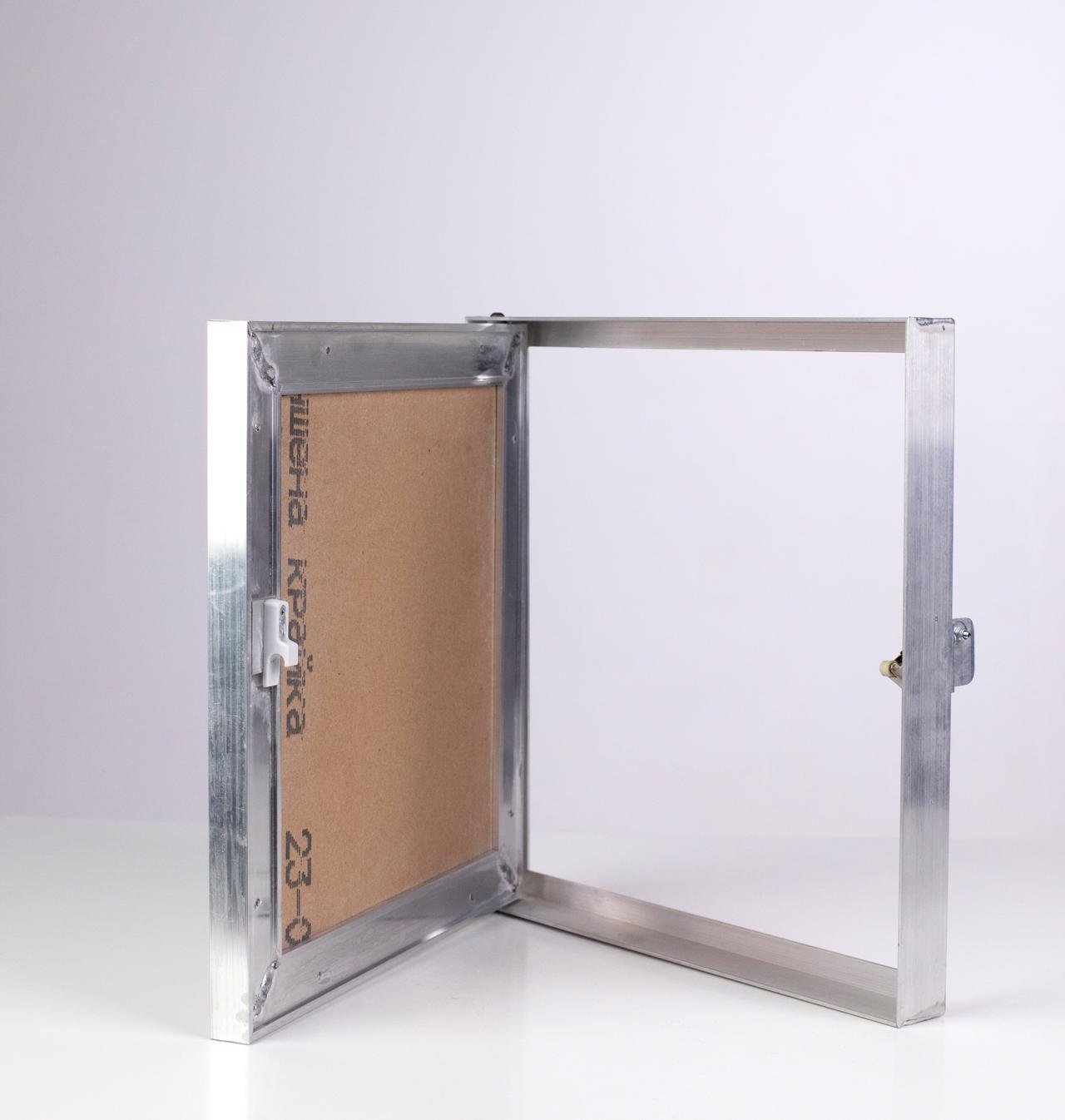 Люк ревизионный под покраску монтаж в профиль 20х20 см (27911657)