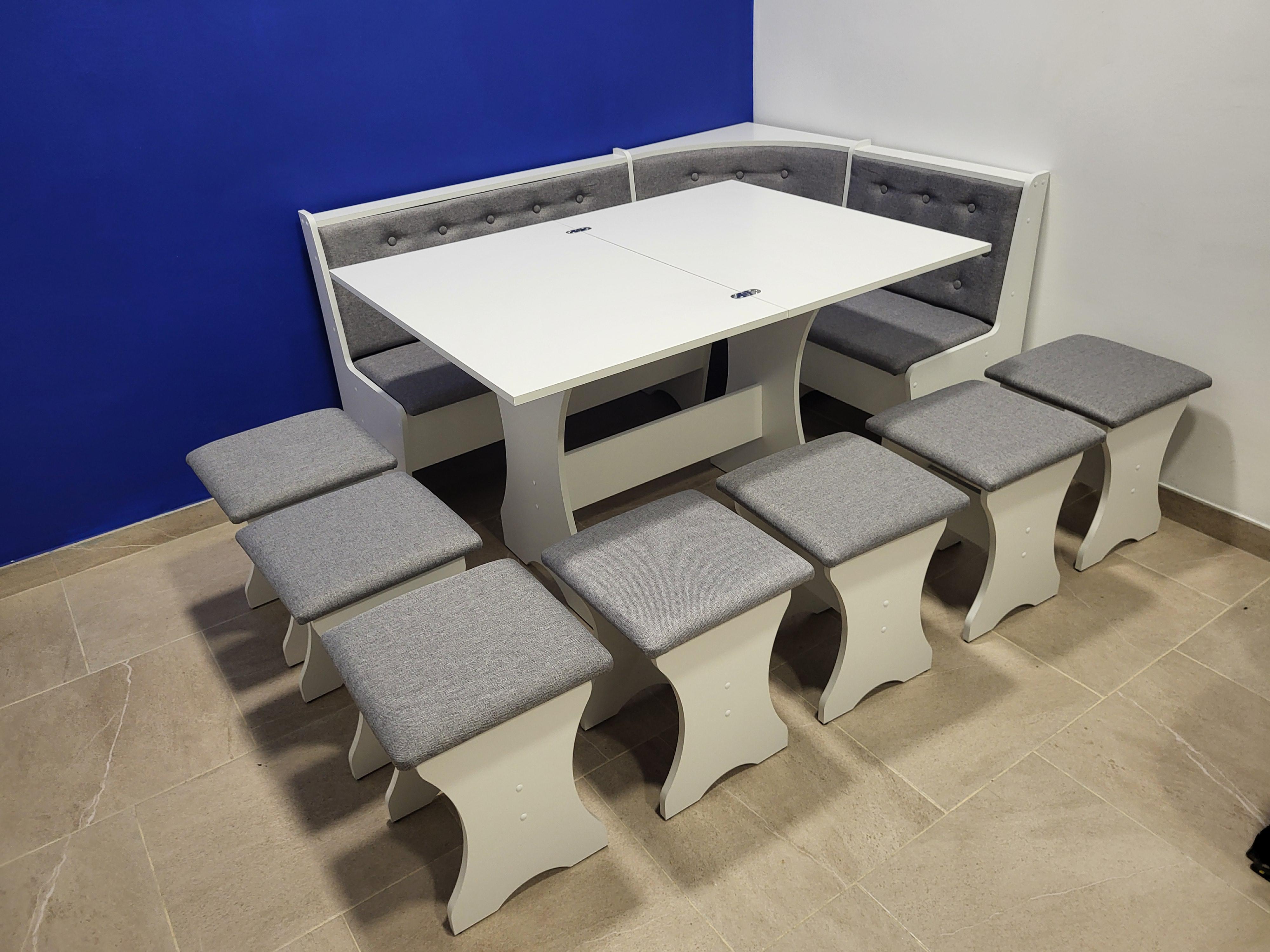 Кухонный уголок со столом и 7 табуретами Семейный 113,5х153,5 см Белый/Сильвер (KS7T-B-S)