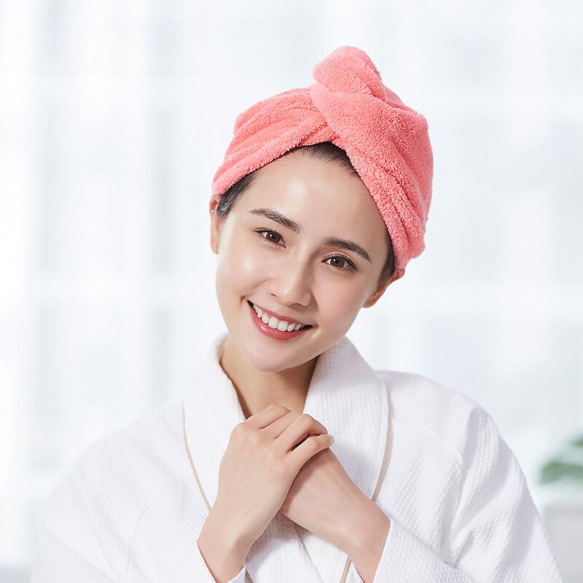 Полотенце-тюрбан HairTowel для сушки волос из микрофибры с пуговицей 64х24 см Розовый (200) - фото 2 Полотенце-тюрбан HairTowel для сушки волос из микрофибры с пуговицей 64х24 см Розовый (200) - фото 2