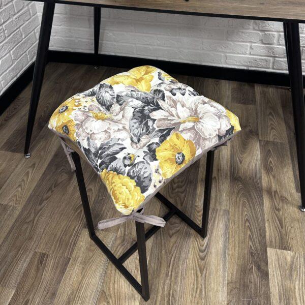 Сидушка Autumn flowers Comfort Home на стул/кресло/садовую мебель 40х40 см