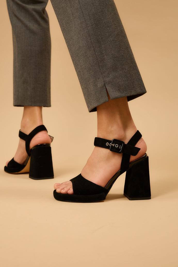 Босоножки женские Fabio Monelli на каблуке р. 36 Черный (197389)