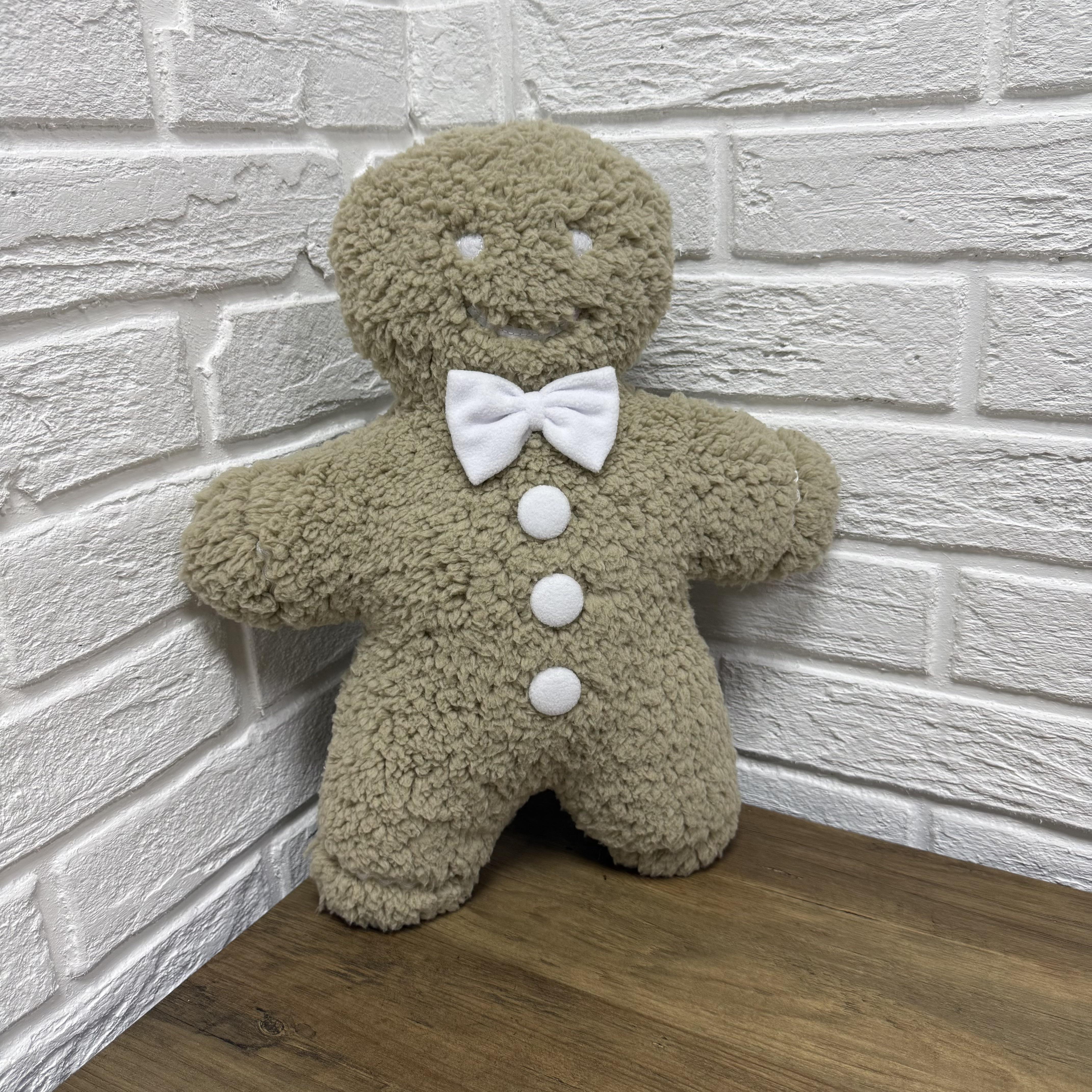 Подушка Comfort Home Пряник мен меховая 30х40 см