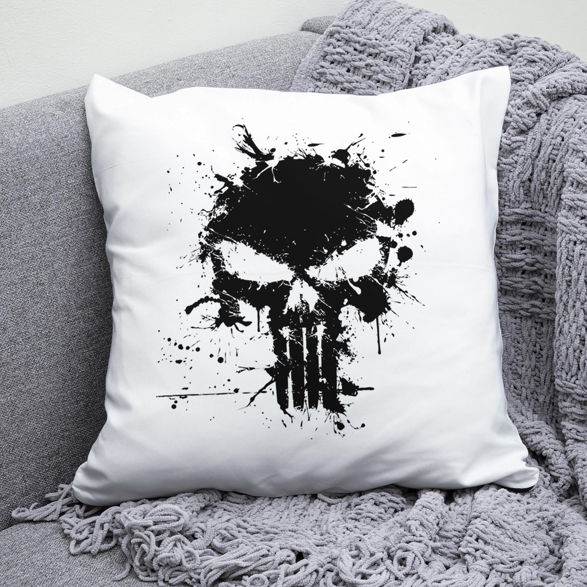 Плюшевая подушка квадрат с принтом Punisher