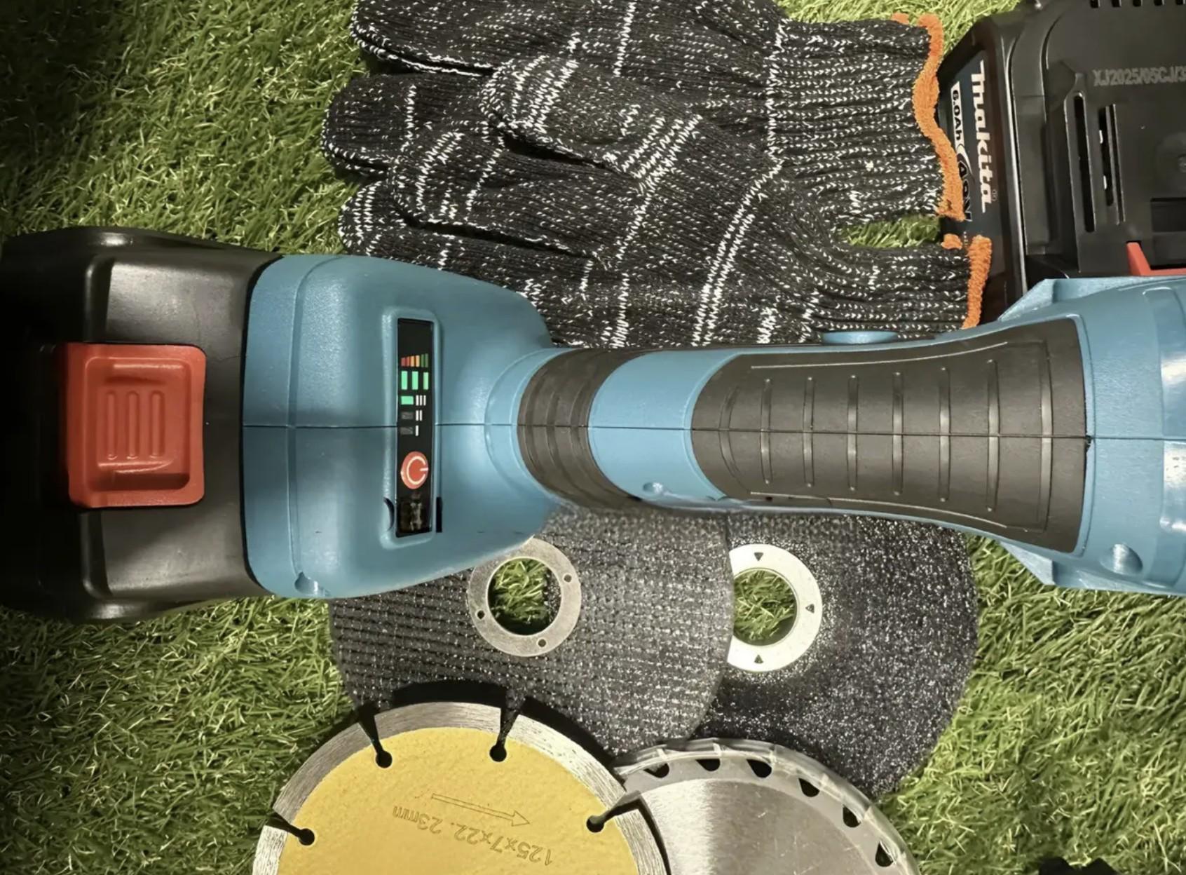 Болгарка акумуляторна кутова DGA554 48V 6 Аh безщітковий двигун комплект з 4 дисками Чорний (57) - фото 5