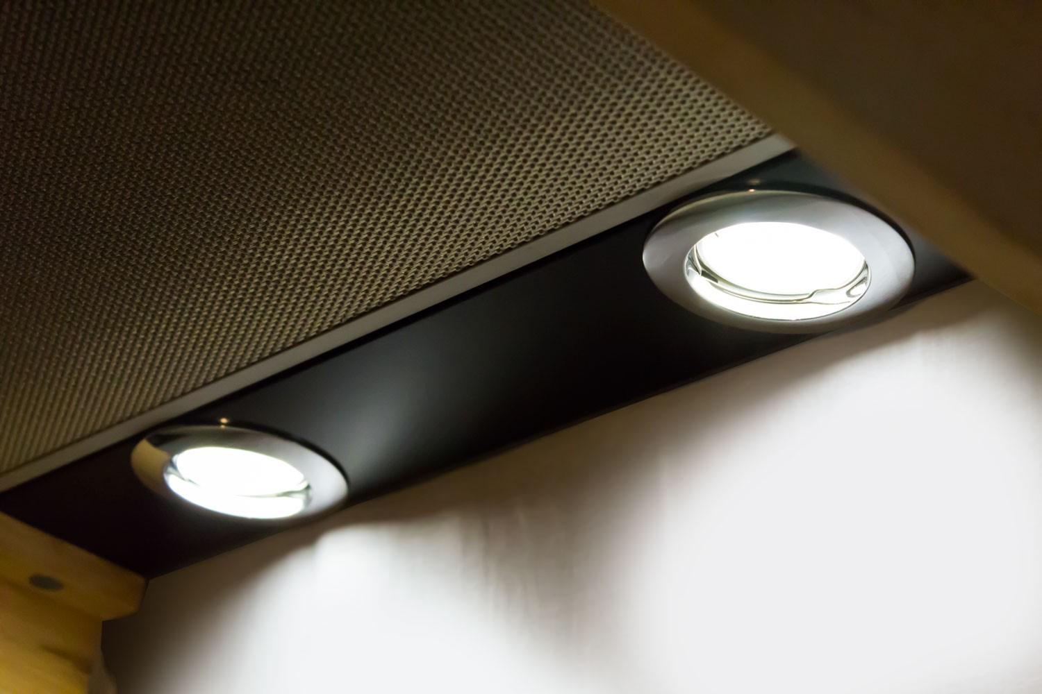 Витяжка кухонна ProfitM Марго 60 см 1000 м3 Чорний - фото 7 Витяжка кухонна ProfitM Марго 60 см 1000 м3 Чорний - фото 7