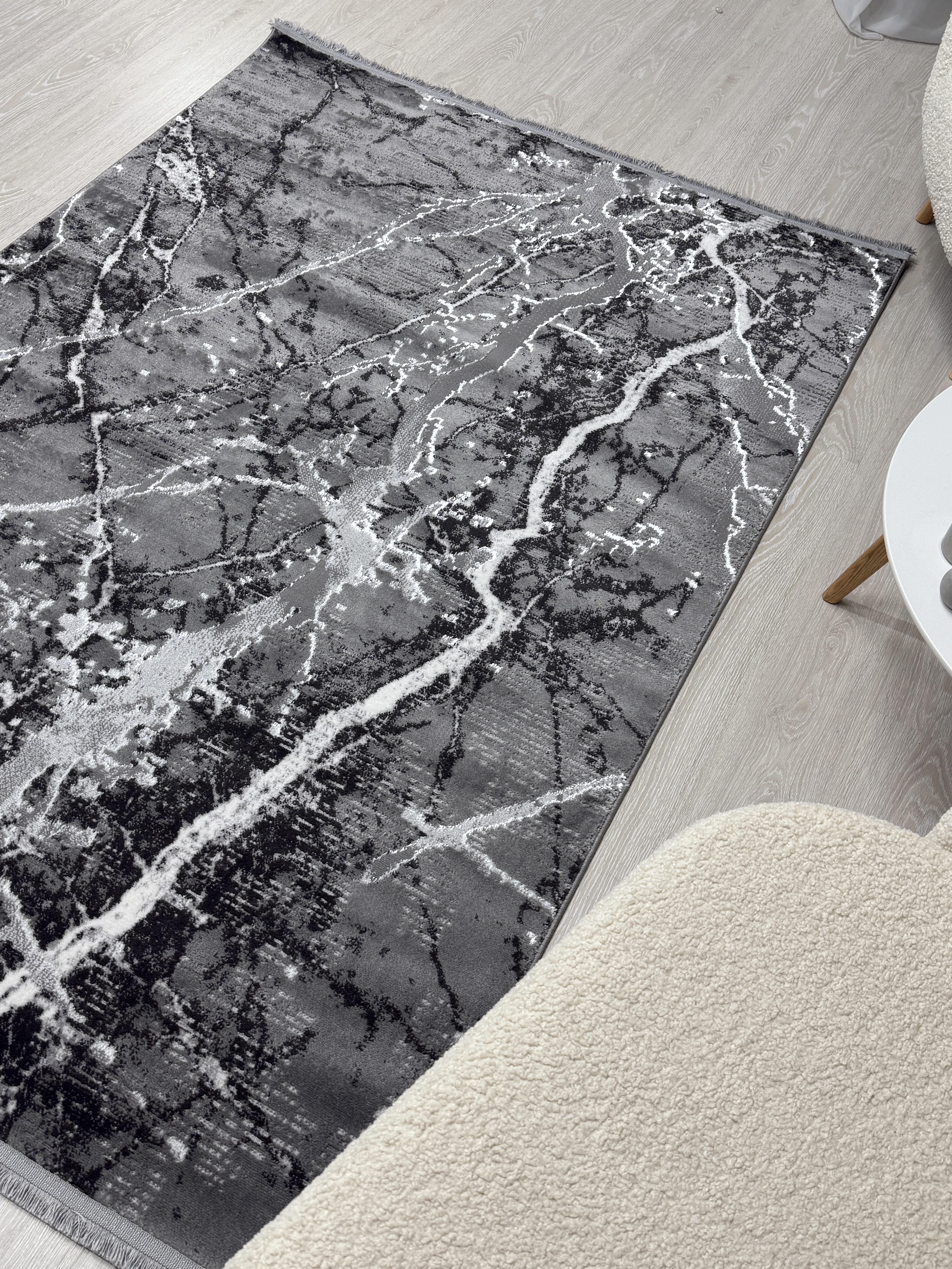 Ковер Mars с невысоким ворсом 200x300 см Антрацитовый (4640AA/KG9) - фото 6