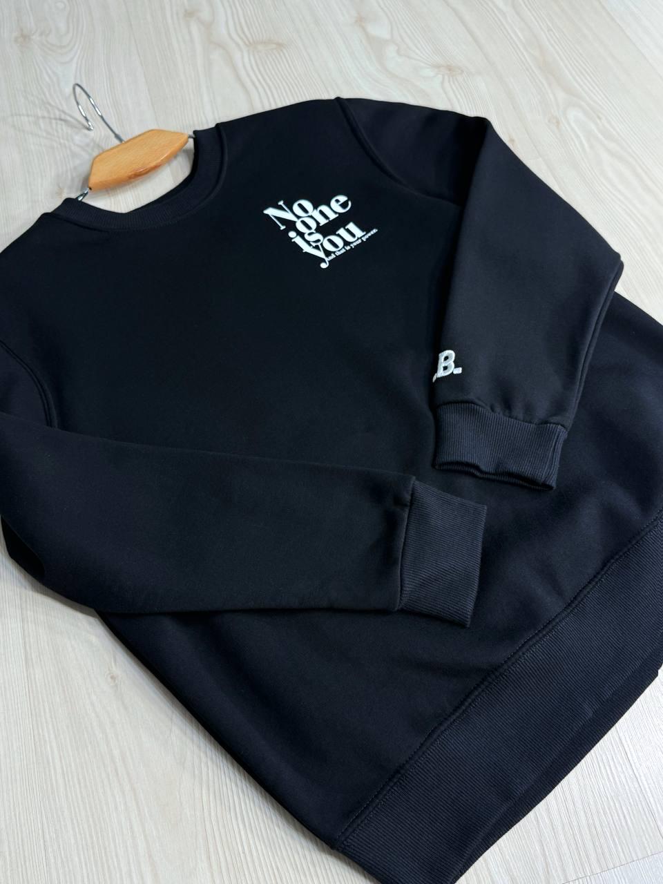 Свитшот женский PEPPER MINT 23-18 NO ONE IS YOU флис утепленный по фигуре L Черный (1125) - фото 2 Свитшот женский PEPPER MINT 23-18 NO ONE IS YOU флис утепленный по фигуре L Черный (1125) - фото 2