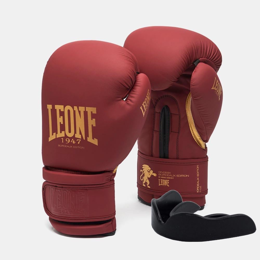 Боксерські рукавиці Leone GN059X BORDEAUX 14 унцій капа в комплекті Red
