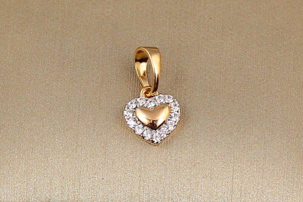 Кулон Xuping Jewelry Маленькое сердце в ободке из фианитов с родием 9 мм Золотистый