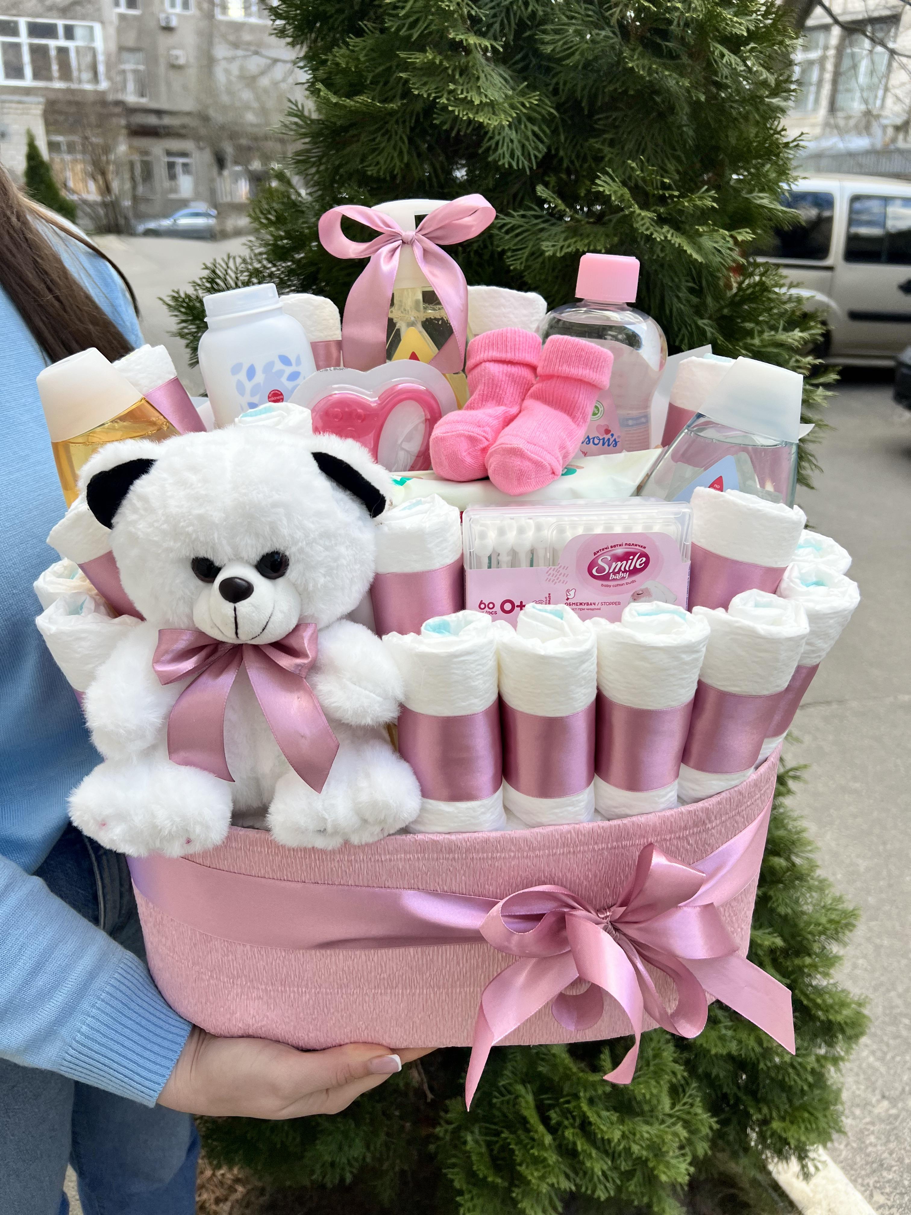 Подарунковий бокс Букет в пологовий з памперсами та дитячою косметикою (10112) - фото 4