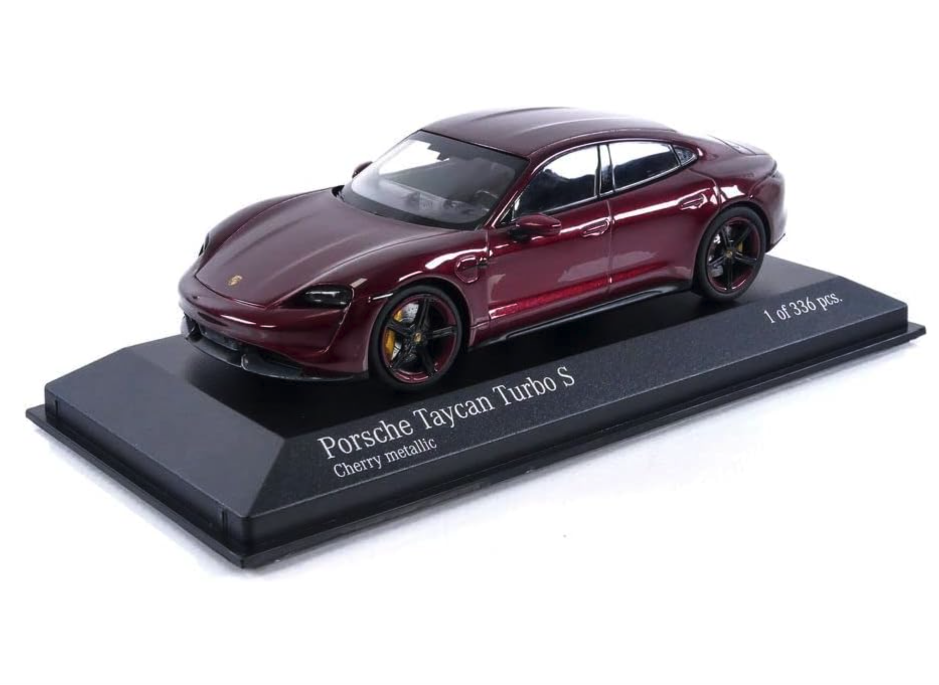 Модель автомобиля 1:43 Porsche Taycan Turbo S Cherry Metallic (410068474)