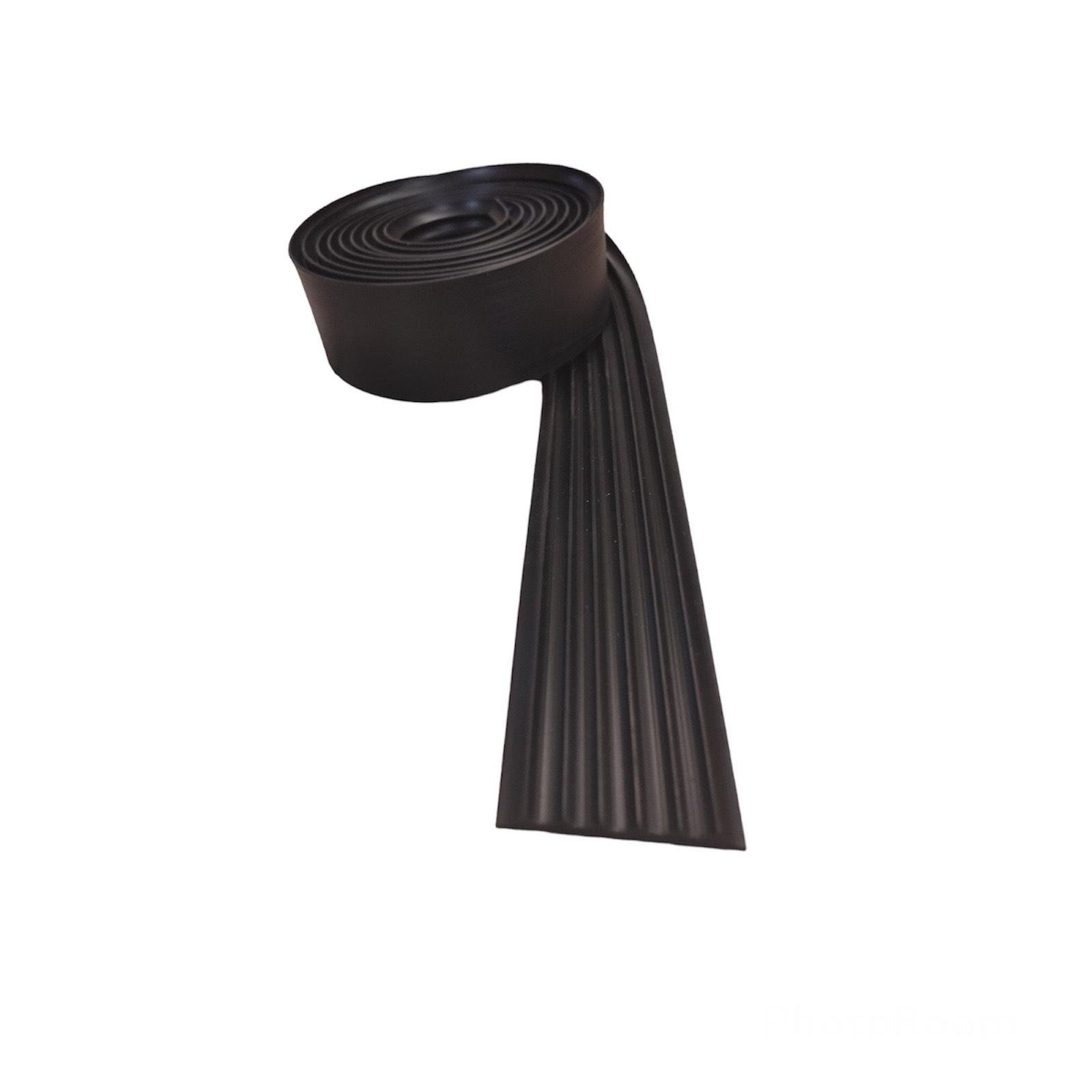 Стрічка протиковзка гумова 300х5 см Чорний (18511902) - фото 1