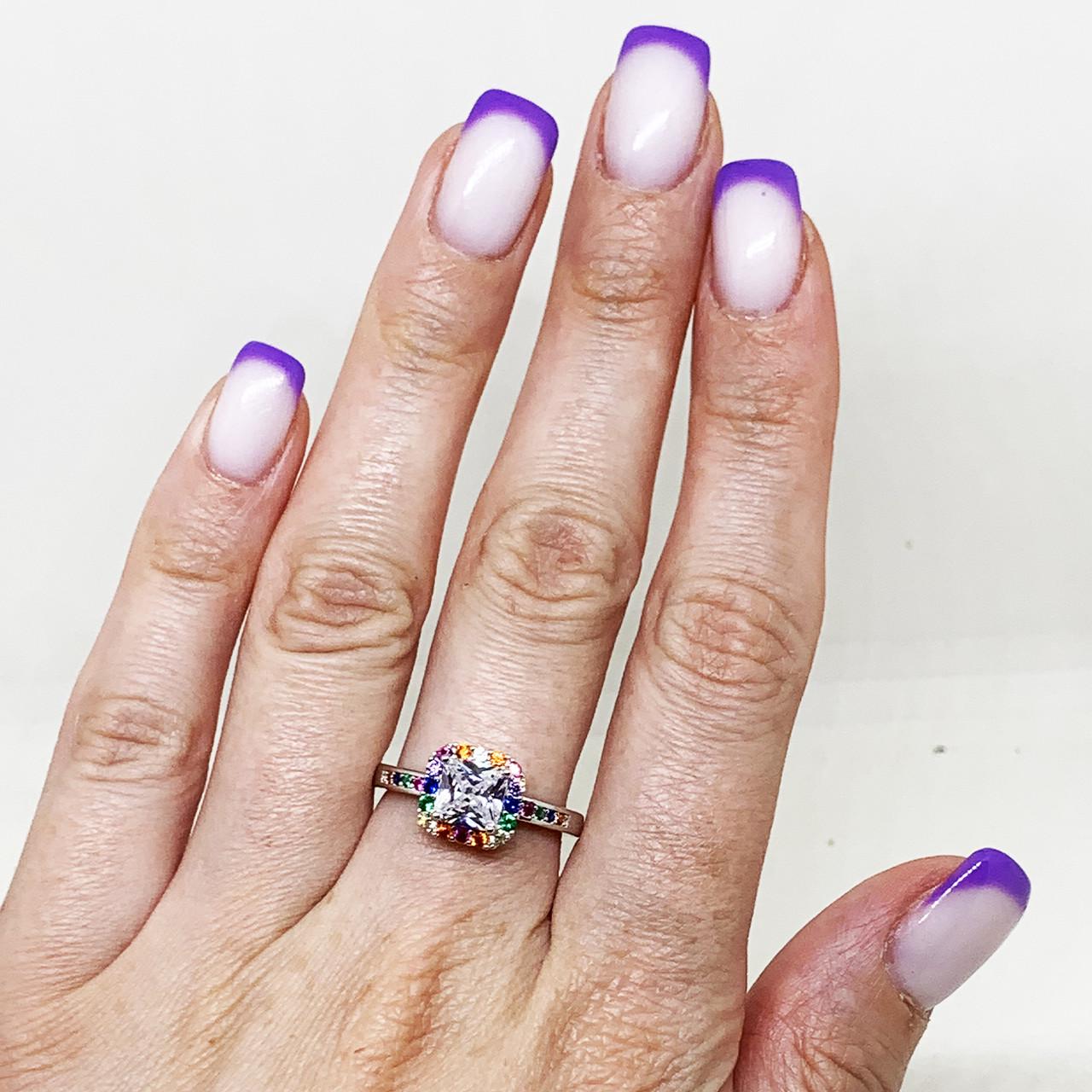 Кольцо серебряное с кубическим цирконием р. 18 3,74 г (1684411715)