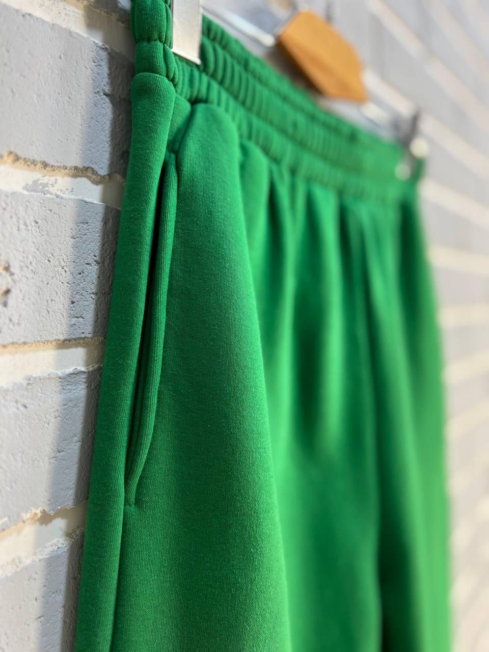 Брюки женские PEPPER MINT 24-13 спортивные джоггеры резинка на талии утепленные M Зеленый (914) - фото 8 Брюки женские PEPPER MINT 24-13 спортивные джоггеры резинка на талии утепленные M Зеленый (914) - фото 8