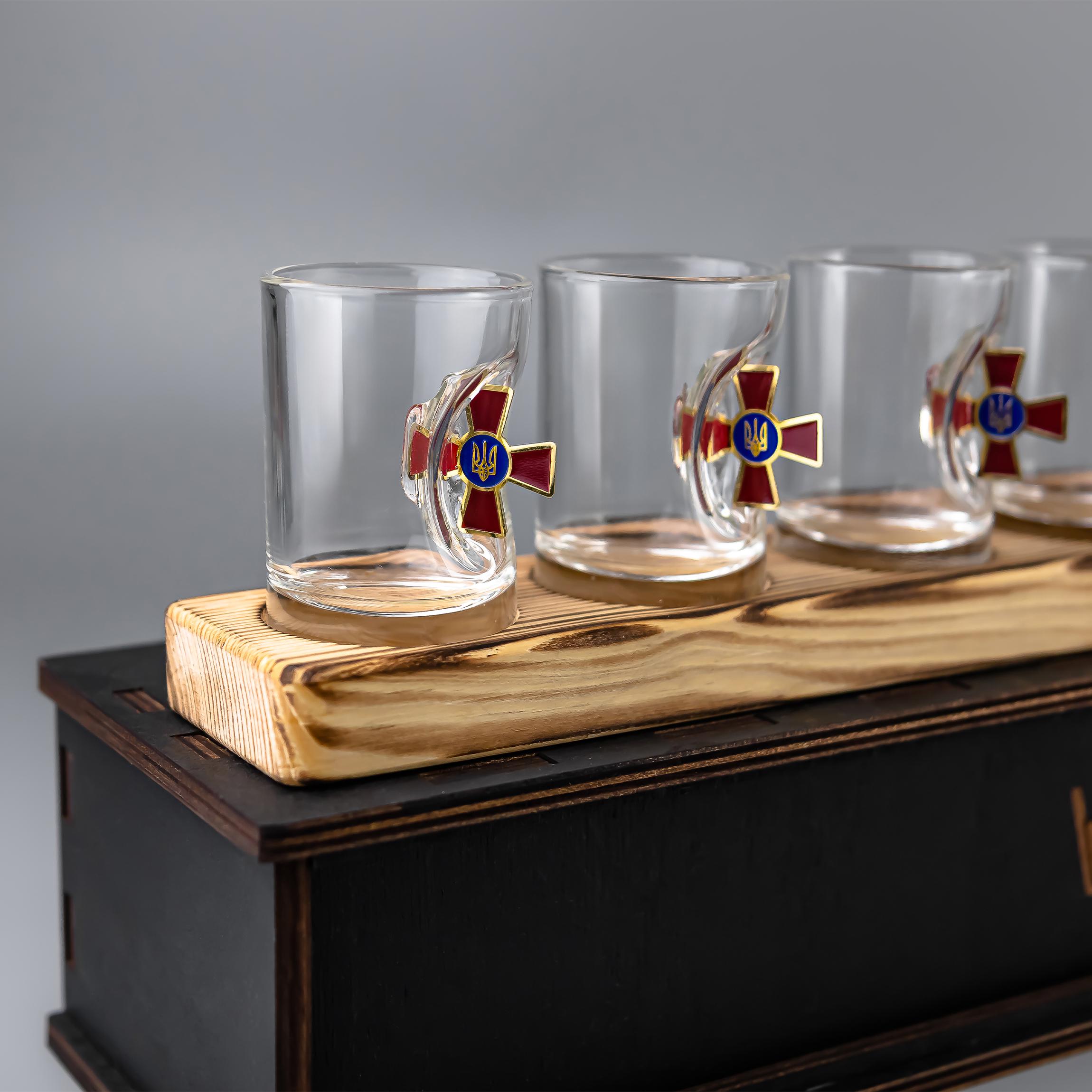 Набор рюмок на подставке ВСУ с упаковкой (24837189)