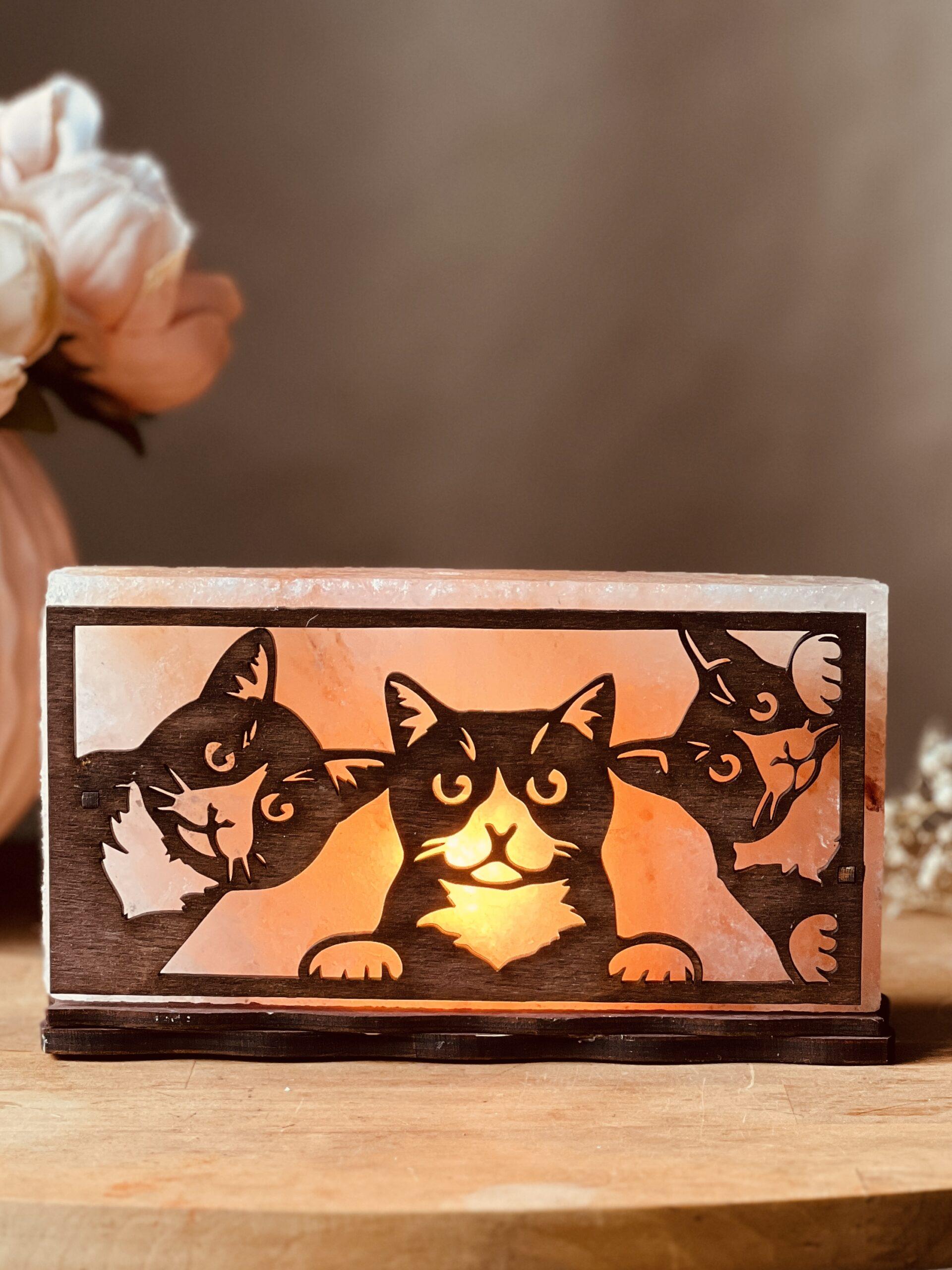 Соляная лампа декоративная Himalayan Три котика 2 кг (29903036)