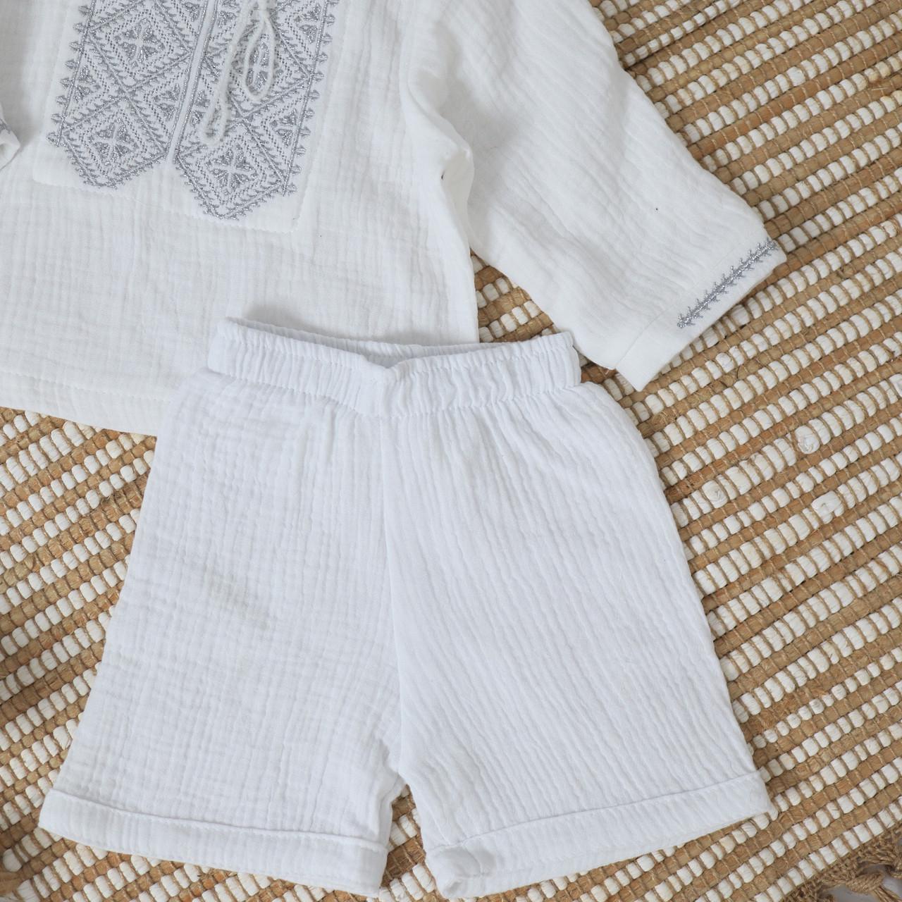 Одежда для крещения для мальчика муслиновая с вышивкой рубашка/шорты Белая (1854757545) - фото 3