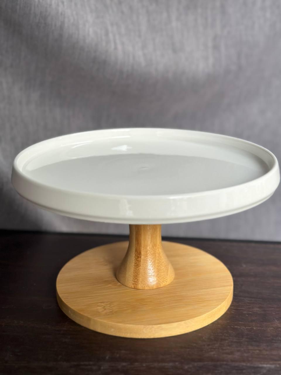 Тортовница BonaDi Ceram-Bamboo фарфор на деревянной ножке 20х12 см (988-302) - фото 2 Тортовница BonaDi Ceram-Bamboo фарфор на деревянной ножке 20х12 см (988-302) - фото 2