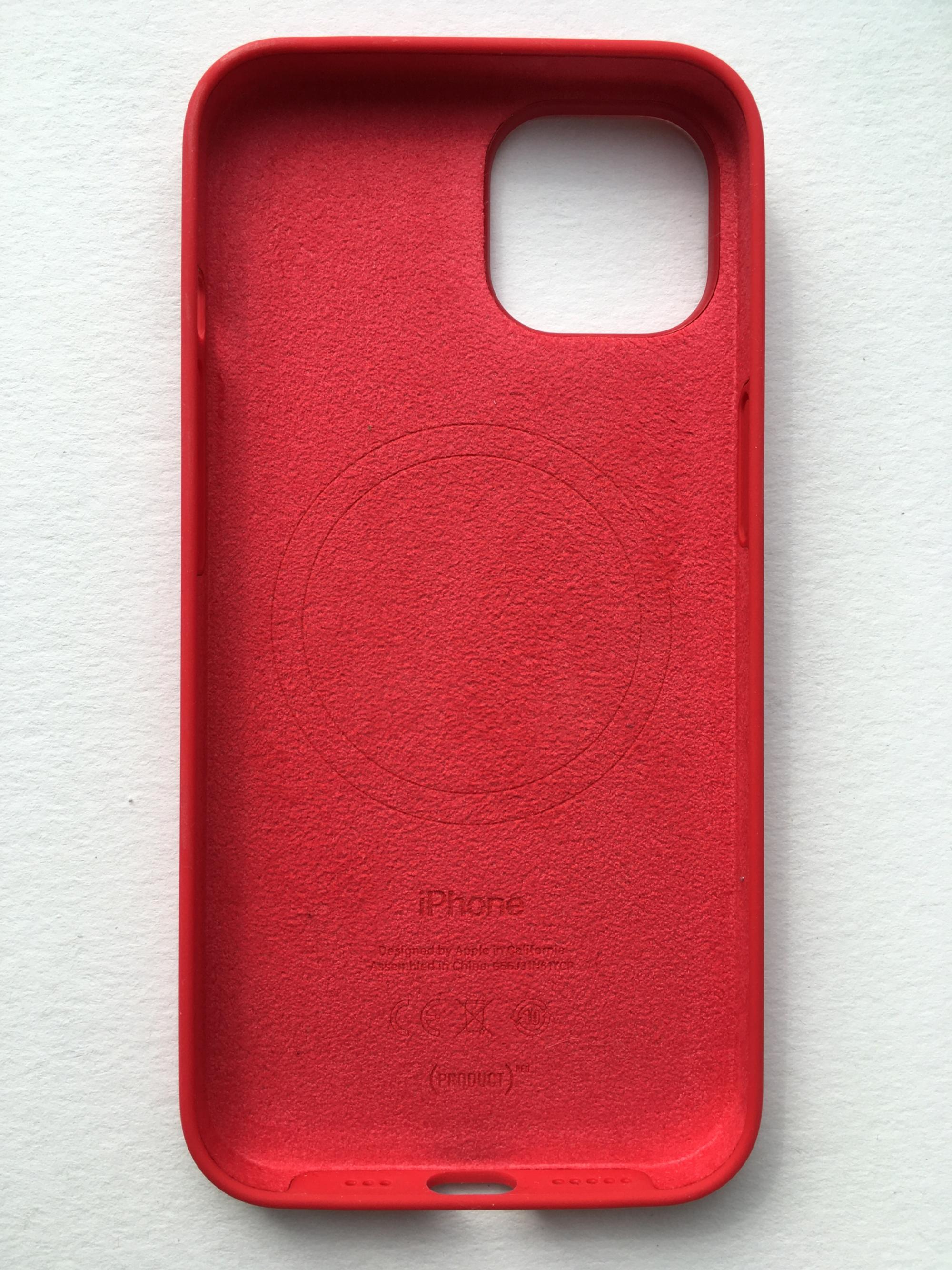 Чехол противоударный силиконовый Silicone Case MPRW3ZE/A MagSafe () для Apple Iphone 14 (6.1") Red - фото 5