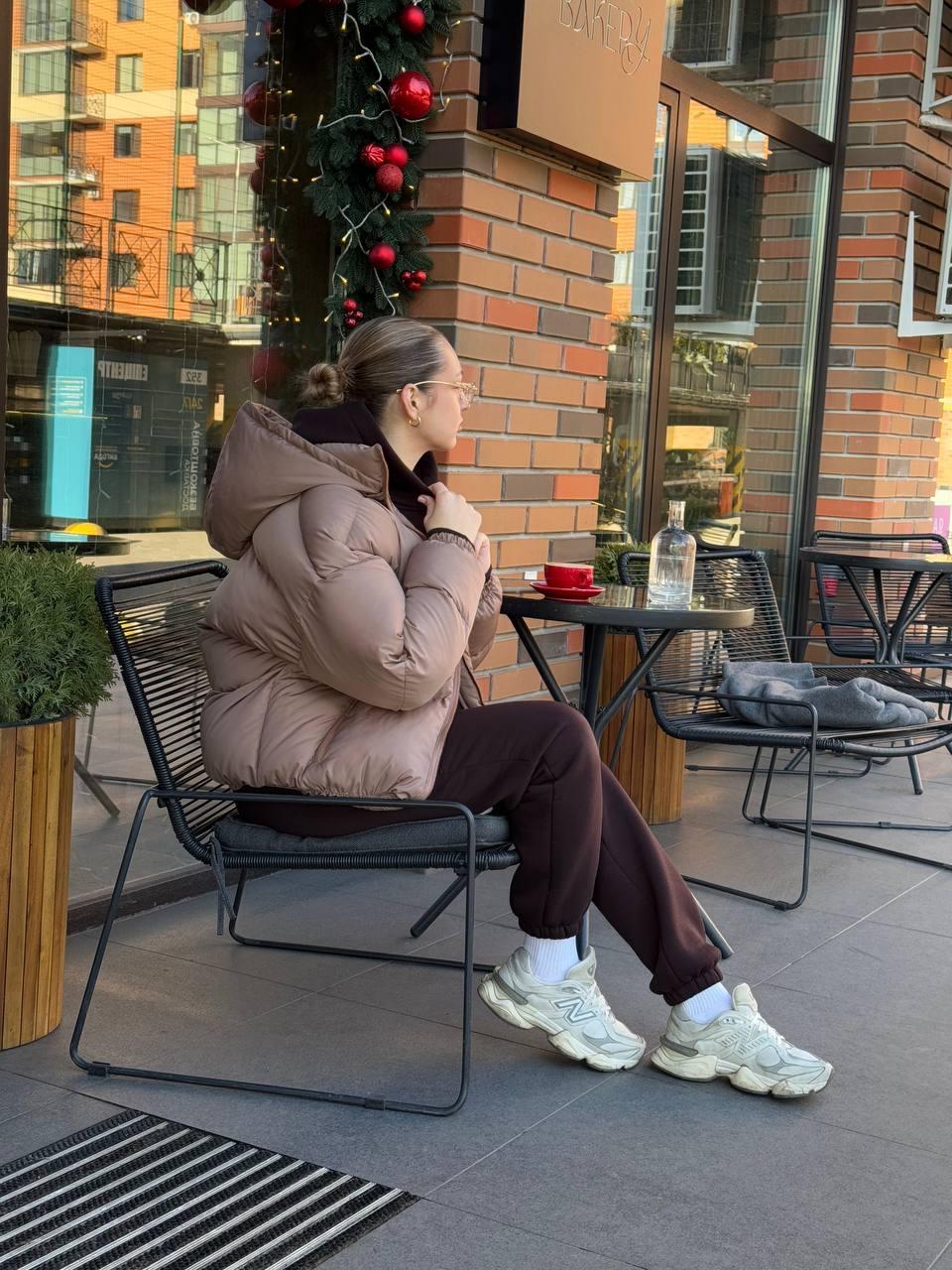 Пуховик Канада р. 48-52 Бежевий