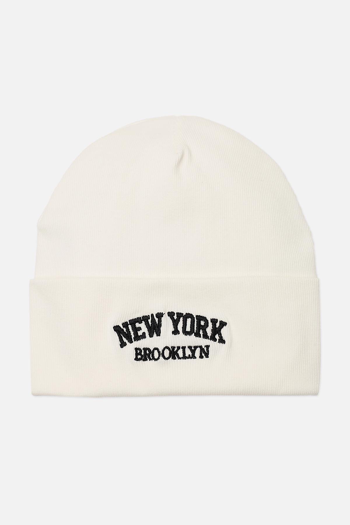 Шапка для девочки 54-56 см Молочный (ЦБ-00271739) Шапка для девочки 54-56 см Молочный (ЦБ-00271739)