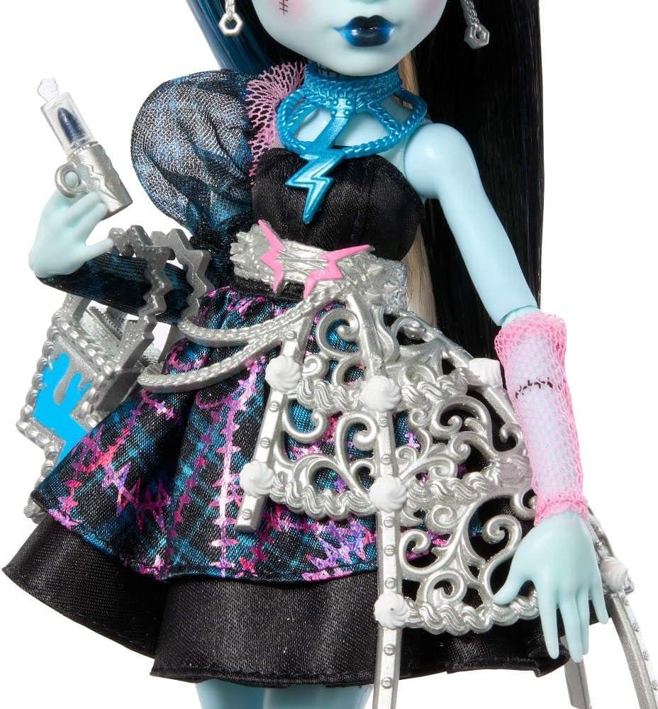Кукла Monster High Frankie Stein Birthday (2635545839) - фото 6 Кукла Monster High Frankie Stein Birthday (2635545839) - фото 6