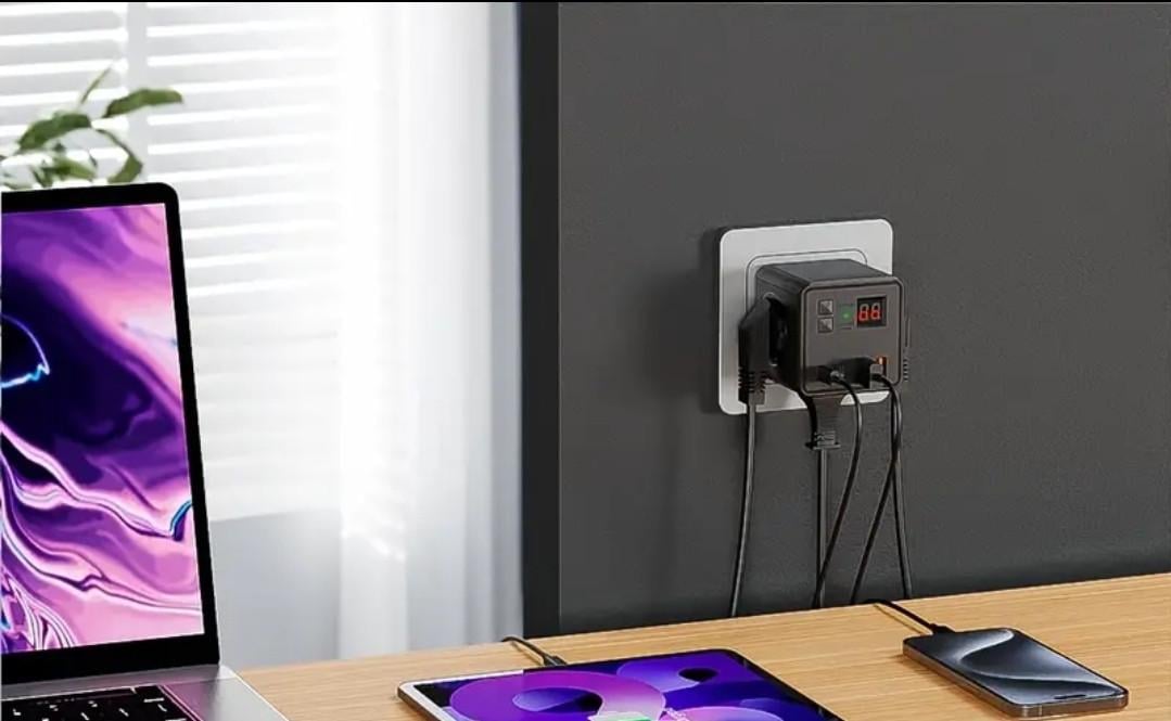 Подовжувач-розгалужувач 7в1 3x 250 В 10 А 4xUSB з вимикачем мережевий Чорний (2531068695) - фото 4