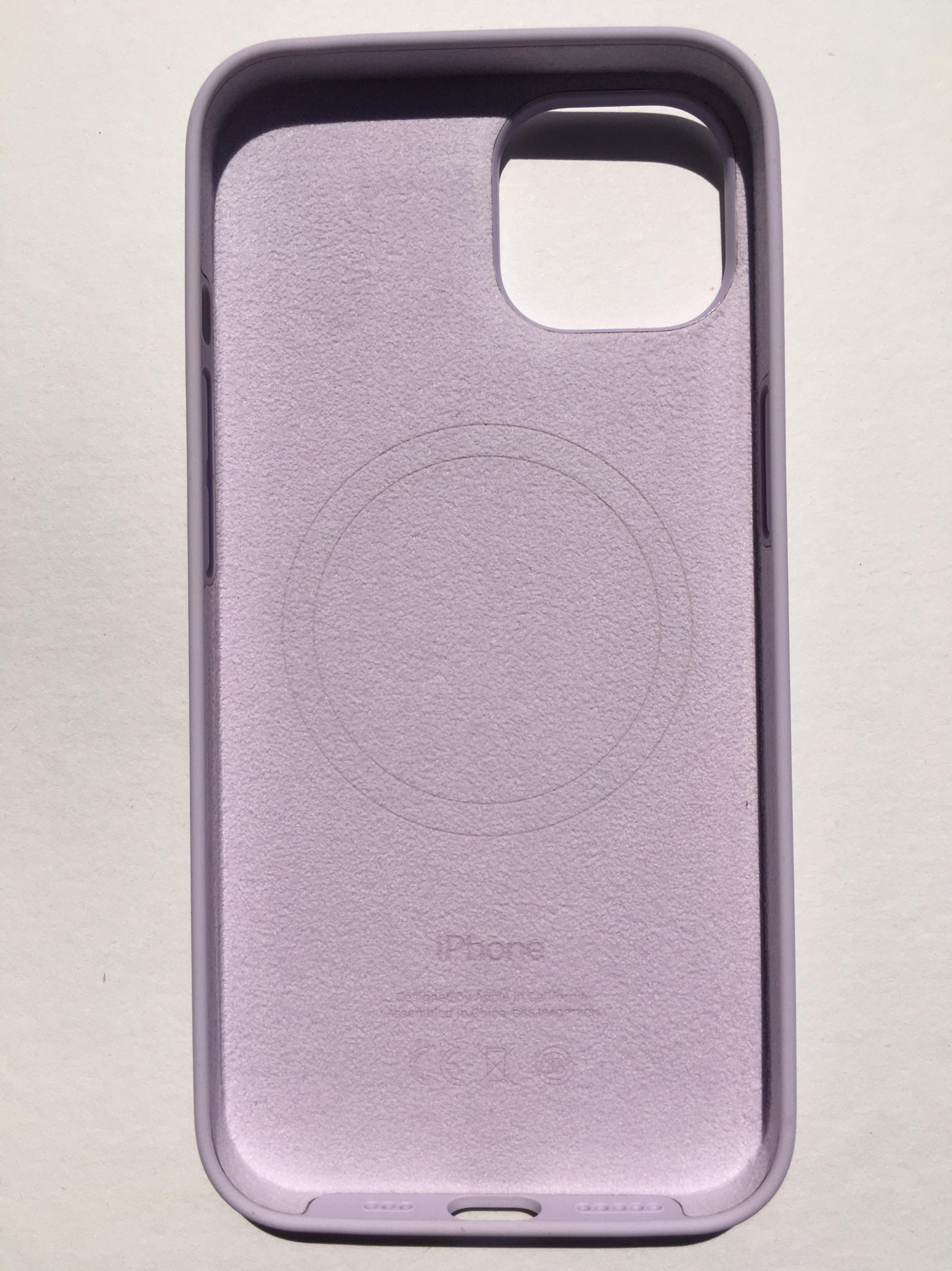 Чехол противоударный силиконовый Silicone Case MPRY3ZE/A MagSafe () для Apple Iphone 14 (6.1") Lilac - фото 3