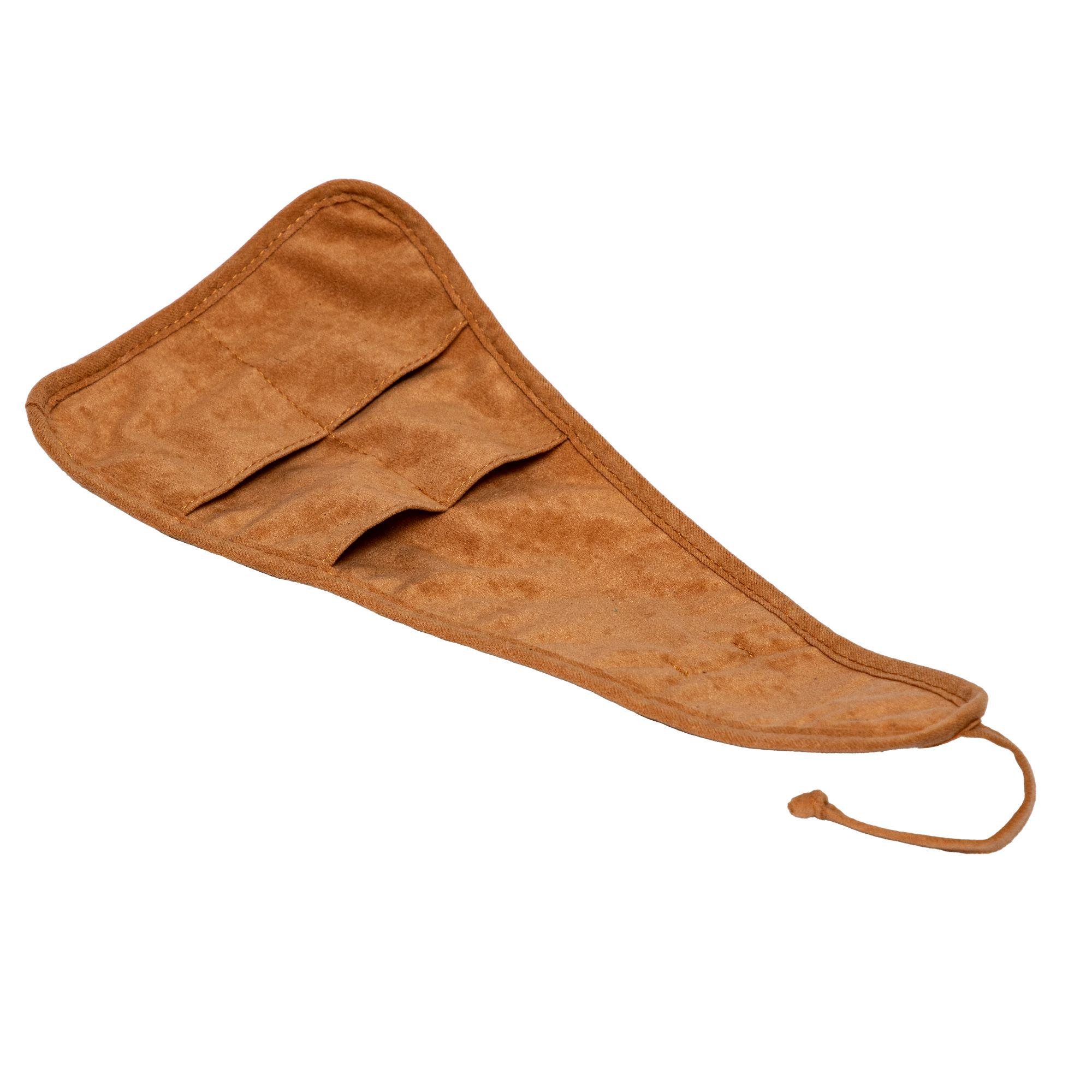 Пошукова іграшка KareLine Круасан 18х7 см (33071) - фото 2 Пошукова іграшка KareLine Круасан 18х7 см (33071) - фото 2